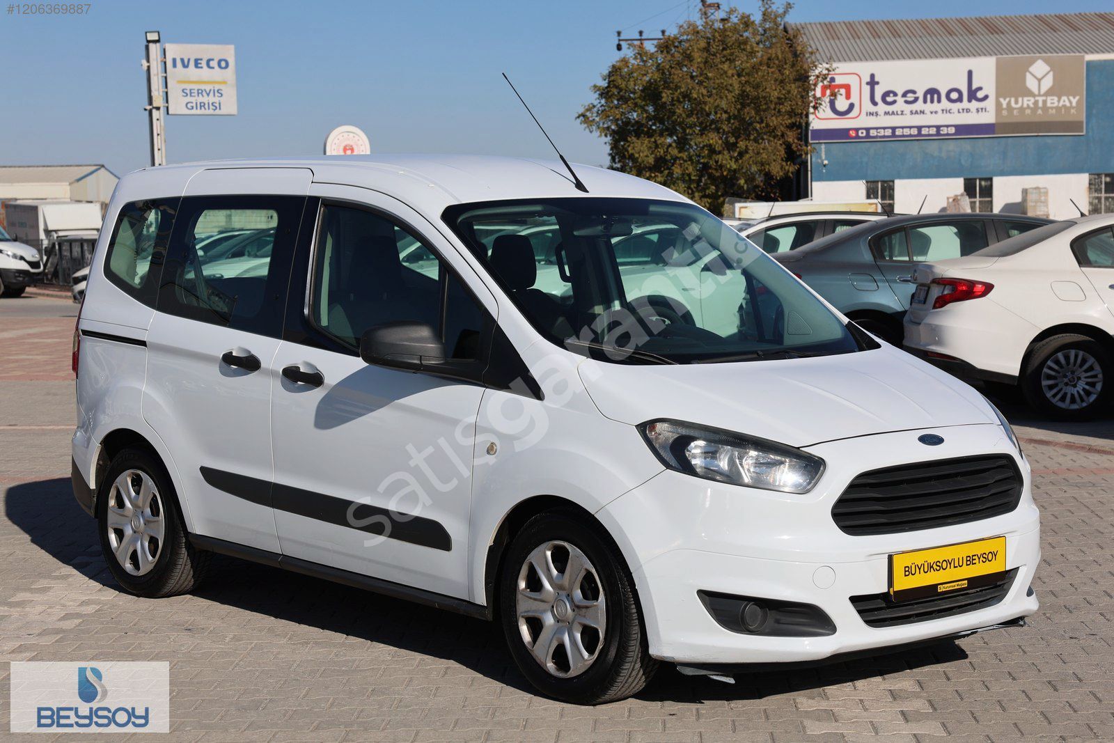 BÜYÜKSOYLU BEYSOY'DAN 2017 TOURNEO COURIER KOMBI 1.5 TDCI TREND