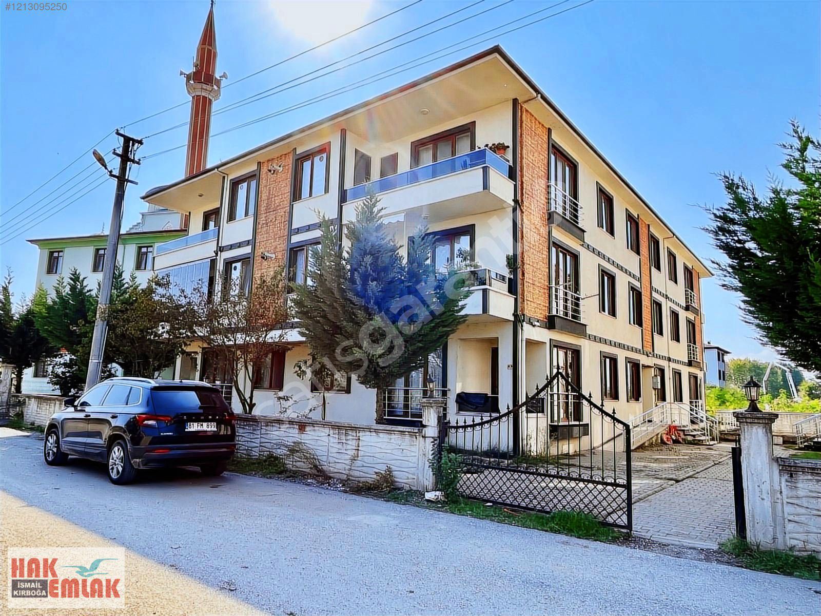 Hak Emlaktan Aziziye Mh Bağdat Cami Yanı Kiralık Geniş 2+1 Daire