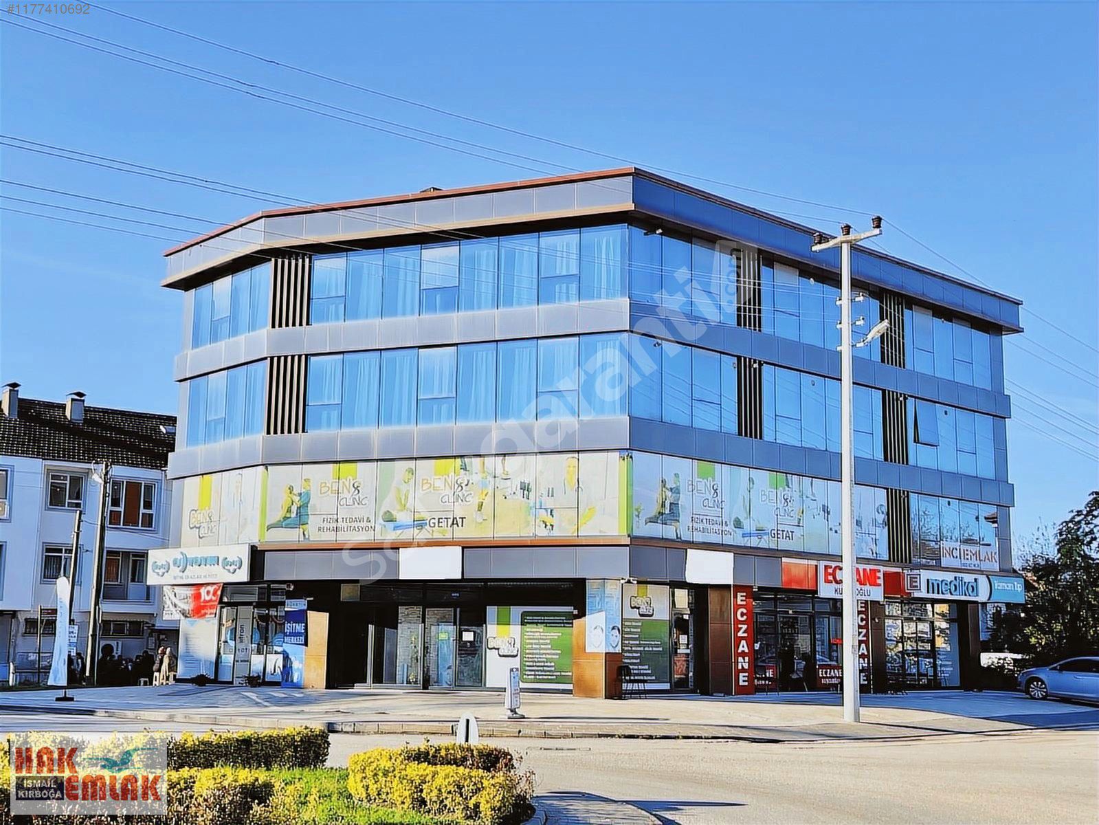 Hak Emlak'tan Acil Servis Karşısında Fırsat Kiralık 1+1 Daireler