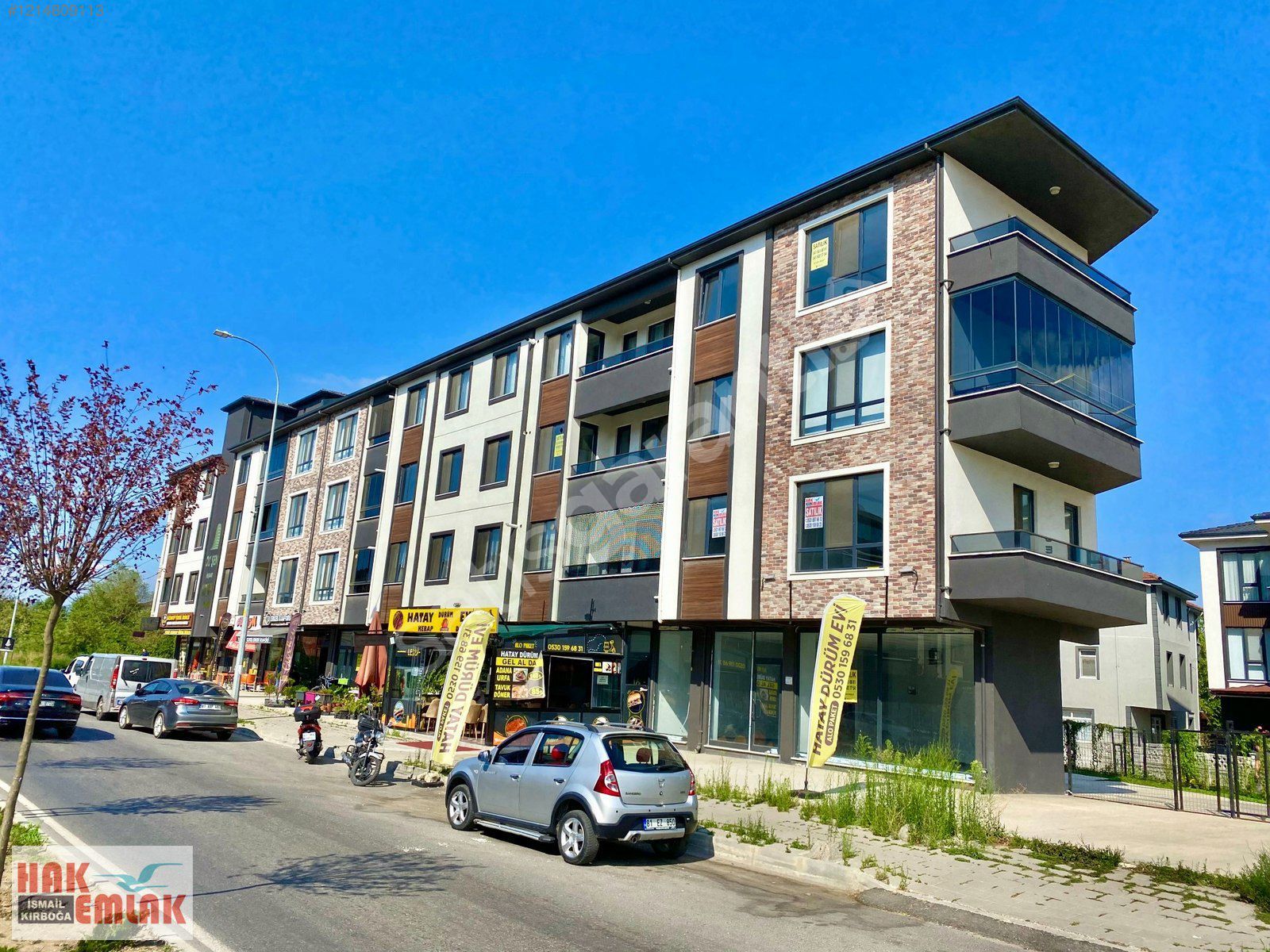 Hak Emlak'tan Körpeşler Mah.de Cadde Cepheli Satılık 2+1 Daire