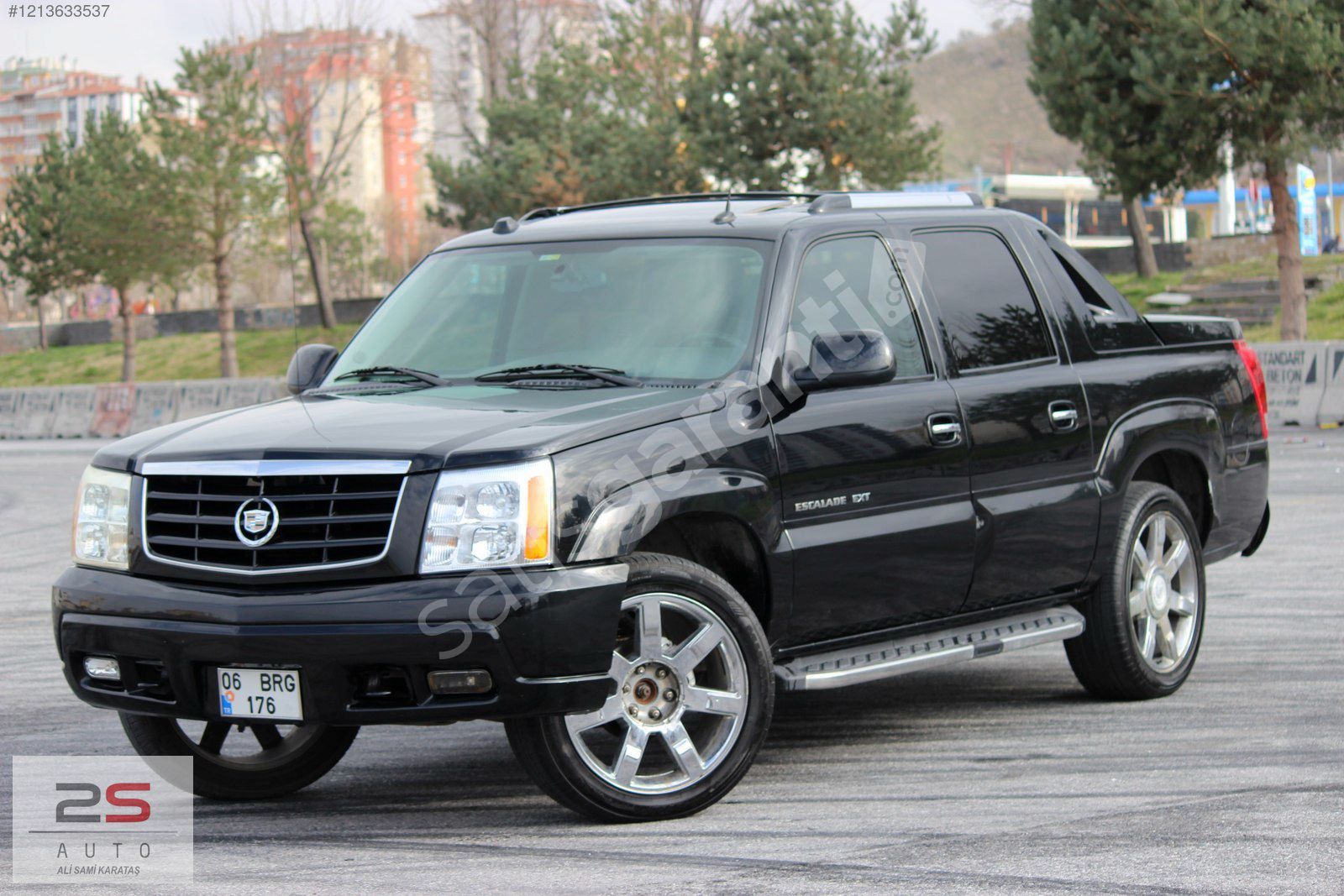 2S AUTO'DAN CADİLLAC ESCALADE 6.0 V8 12 AY TAKSİT İMKANI İLE