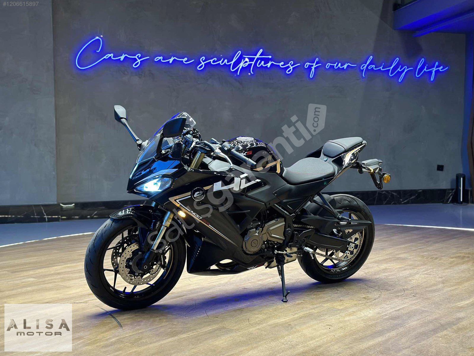 ALİSA'DAN 2024 MODEL SRK400RR HEMEN TESLİM KREDİ KARTINA TAKSİT