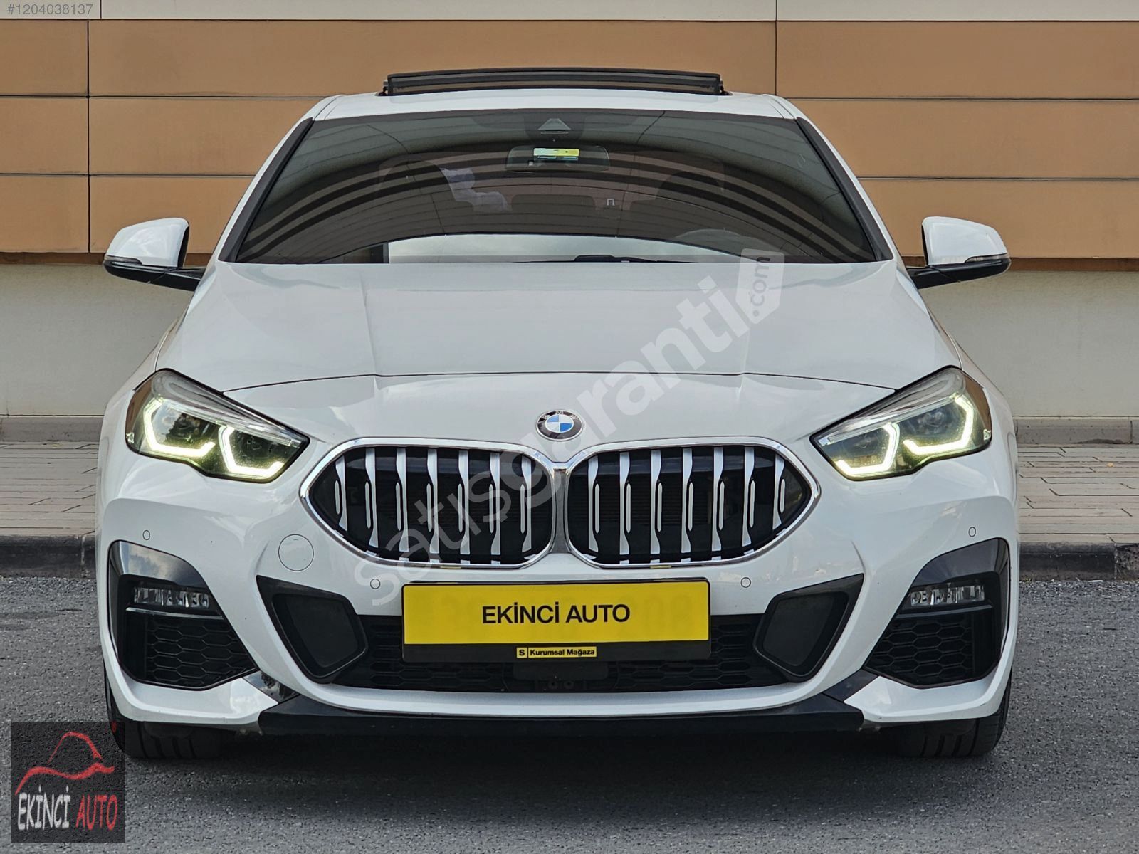 EKİNCİ AUTODAN 2020 218İ C.TVN HTSZ K.K 12 AY TAKSİT İMKANI