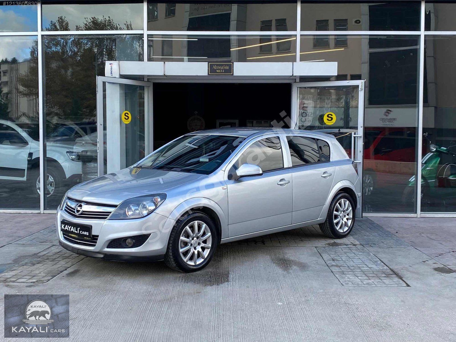 KAYALI CARS 2012 OPEL ASTRA 1.3CDTI 210BİNDE HATASIZ BOYASIZ