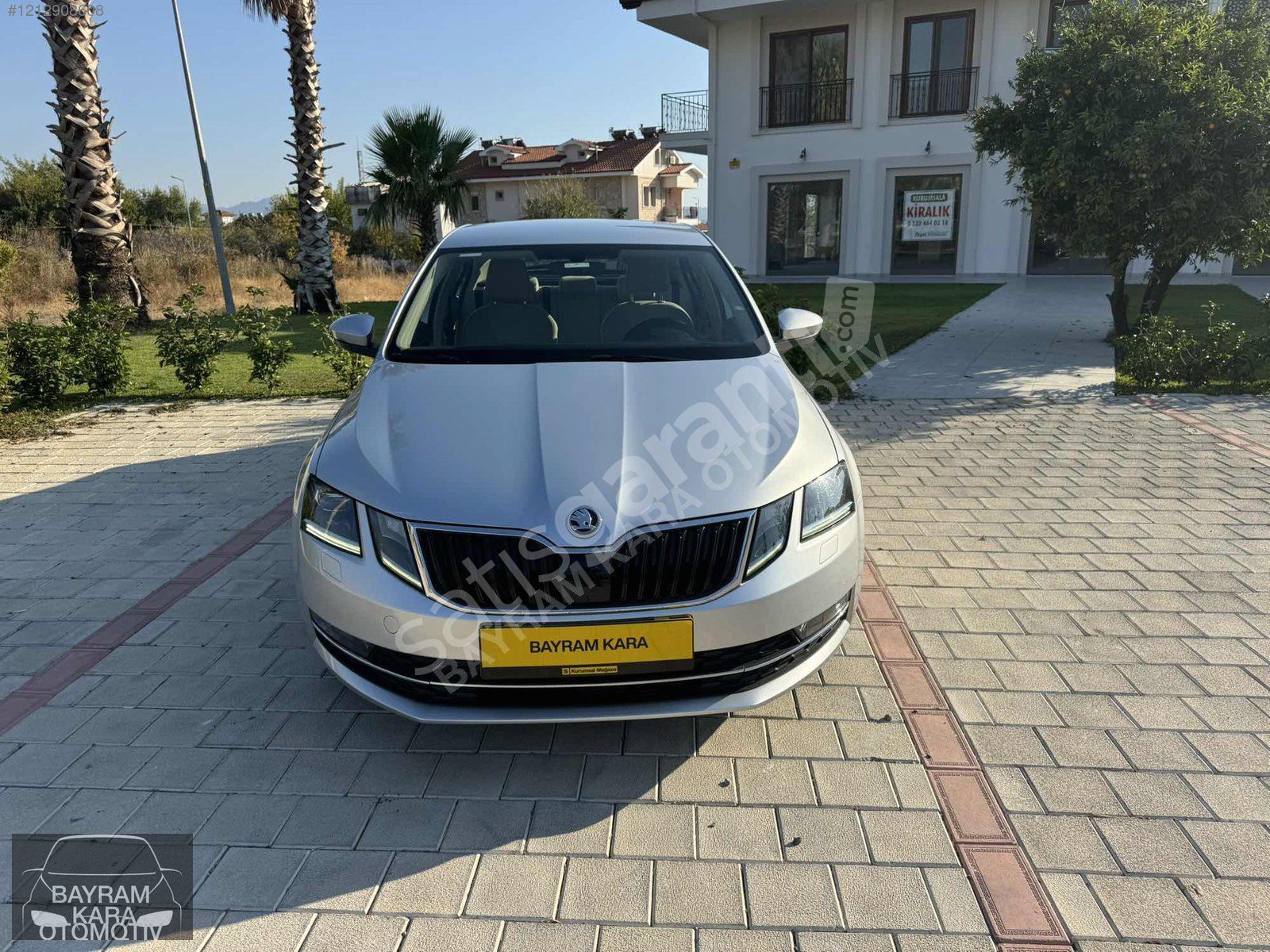 2019 MODEL OCTAVİA 1.6 TDI STYLE DEĞİŞENSİZ TRAMERSİZ KM 106.000