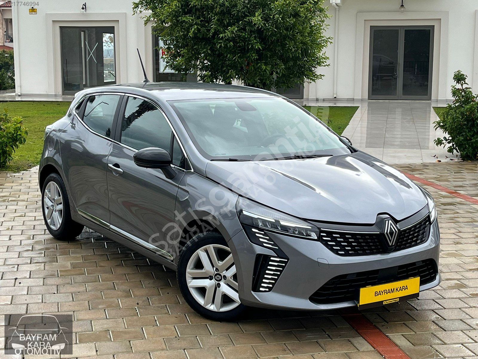 2024 CLİO EVOLUTION 1.0 TCE TRAMERSİZ 15.000 KM EMSALSİZ