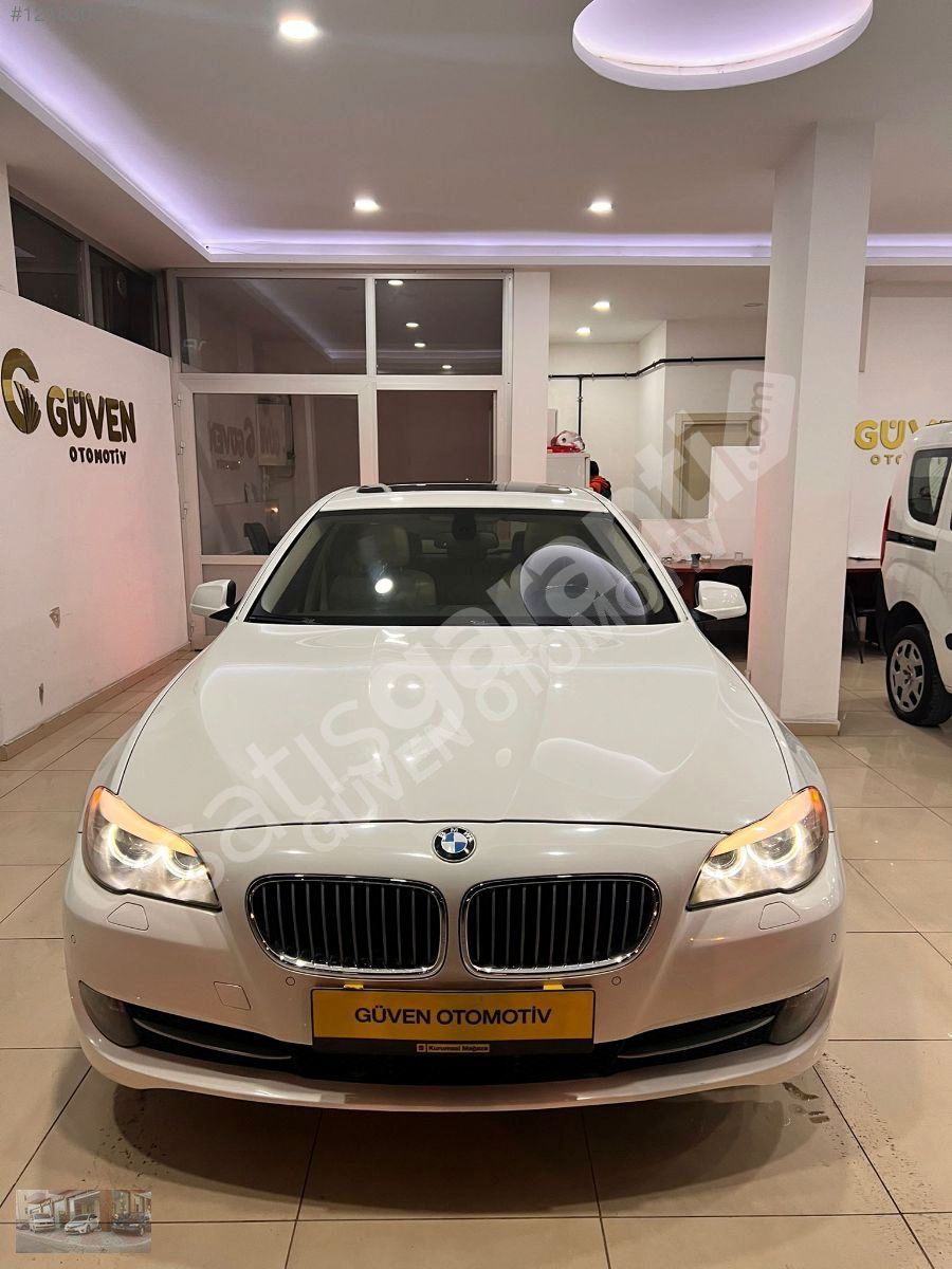 GÜVEN OTOMOTİVDEN HATASIZ BOYASIZ 2011 MODEL BMW 520d COMFORT
