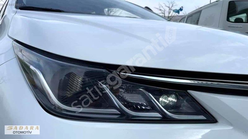 Corolla 2021 hibrit 1.8 %20 faturalı