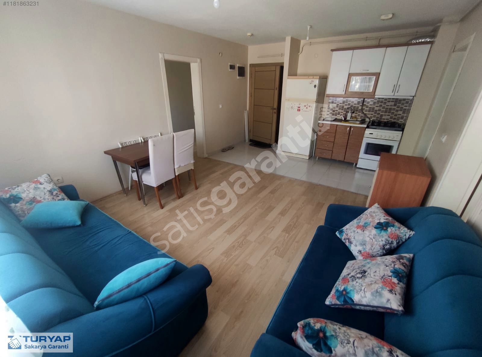 KORUCUK VAKIFKENT'TE KİRALIK EŞYALI 2+1 ARA KAT DAİRE
