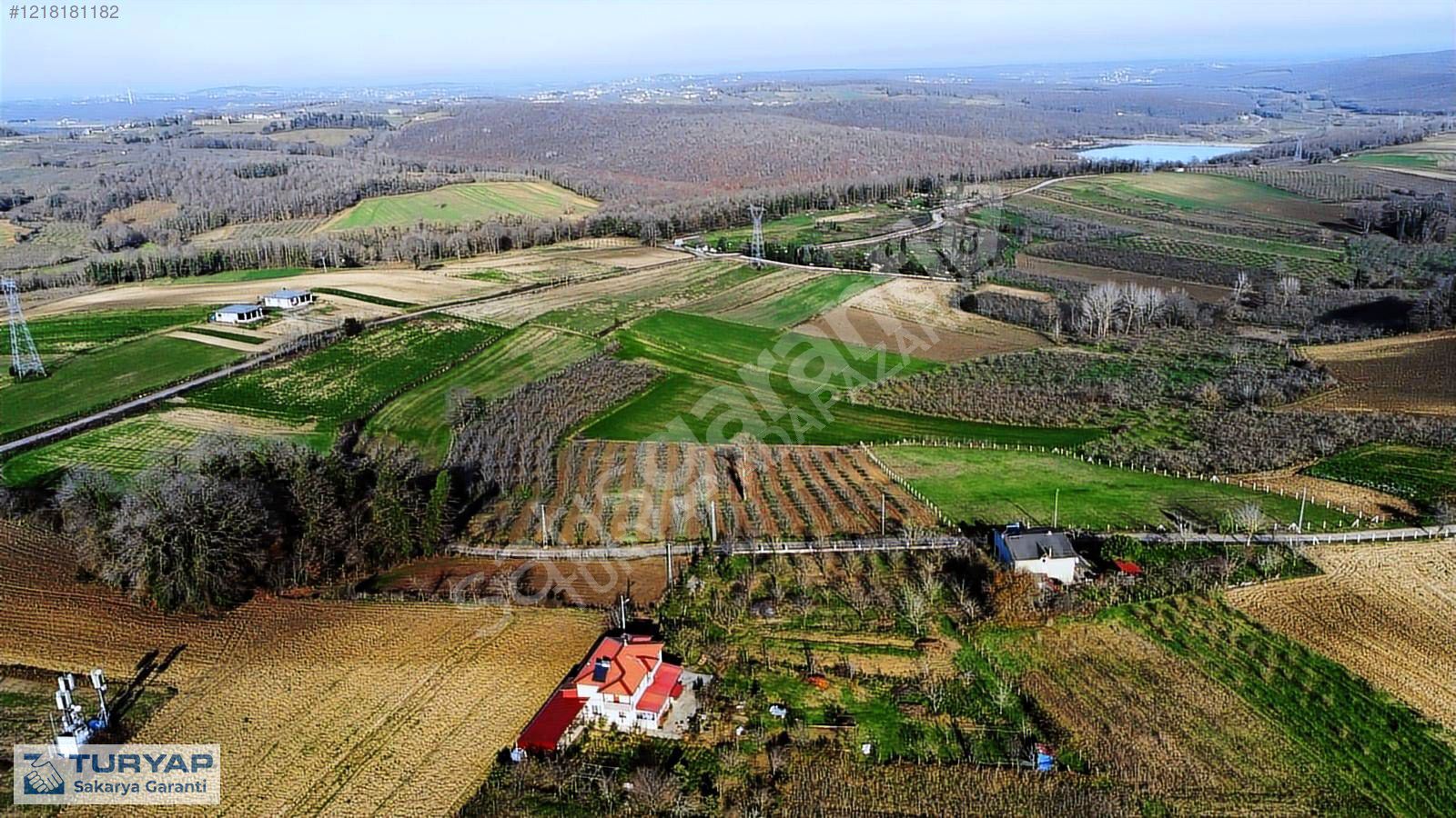 Kaynarca Topçu'larda 9384 m² Satılık Bahçe (96,5 m yola cepheli)