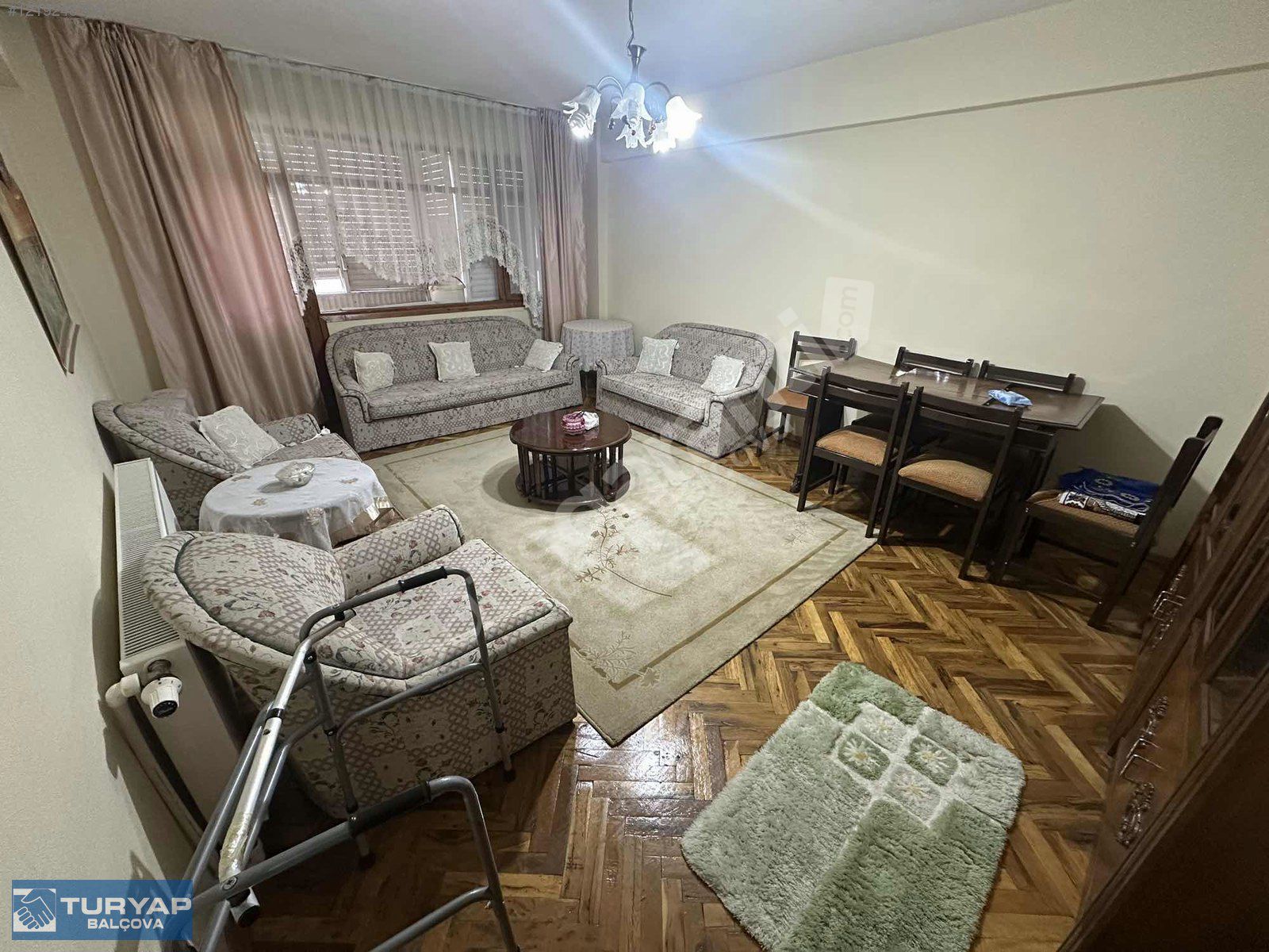 Merkezi Konumda Aydınlık ve Ferah 3+1 Daire