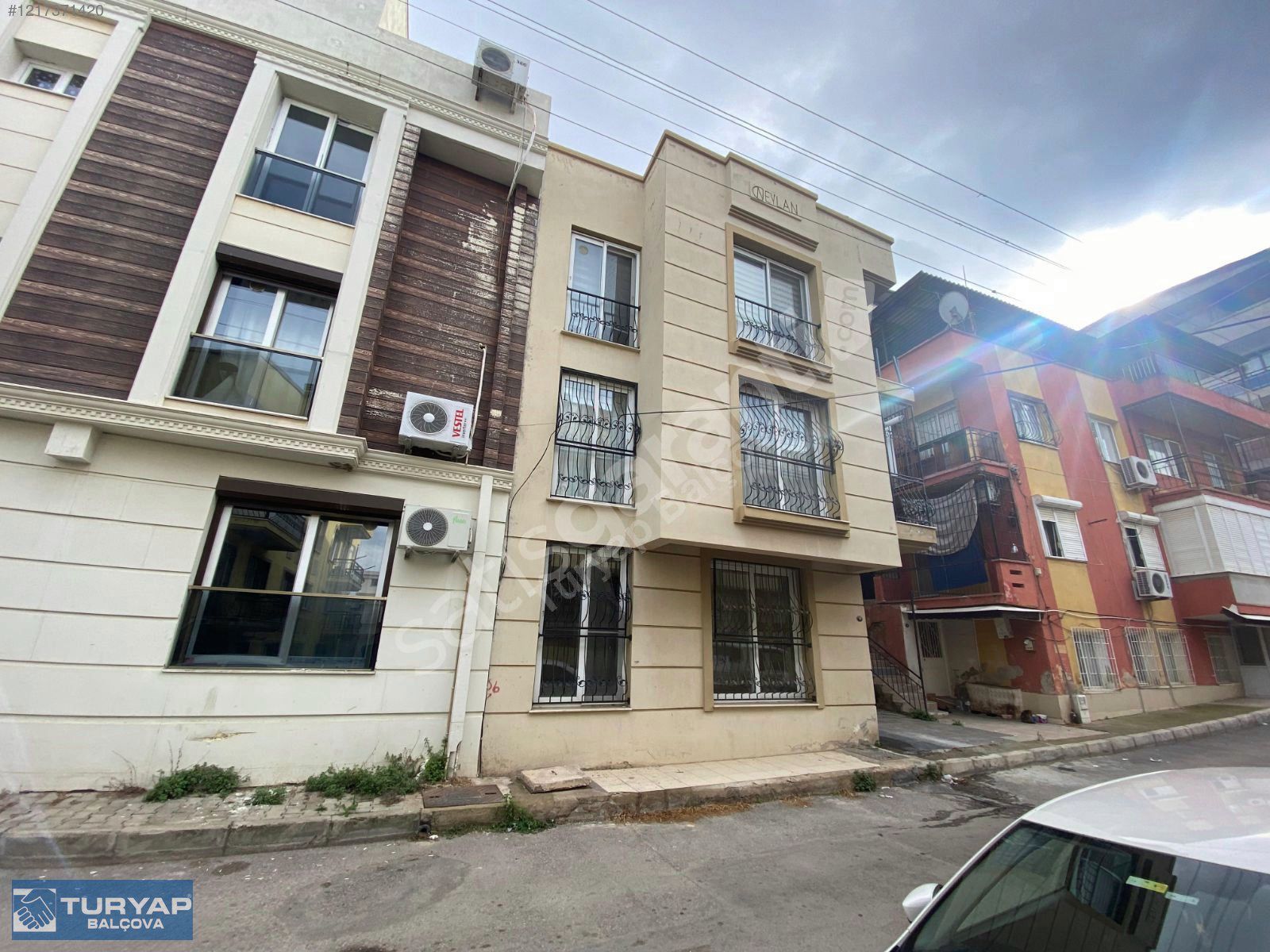 Eğitim Mahallesinde 2+1 Doğalgazlı Yeni Bina Kiralık Daire