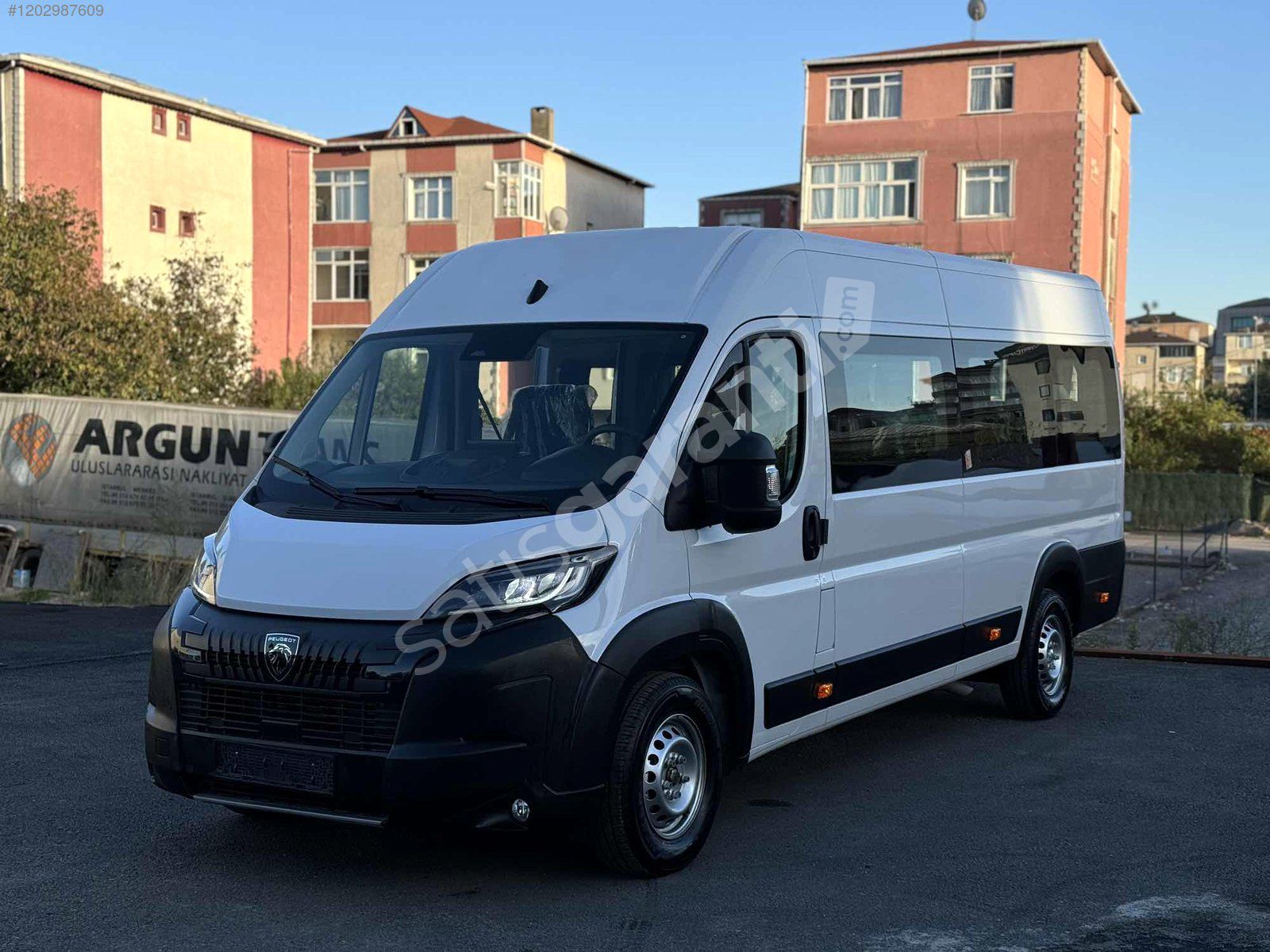 YENİ MAKYAJLI 2024 BOXER 16+1 OKUL VE PERSONEL TAŞITI HAZIR ARAÇ