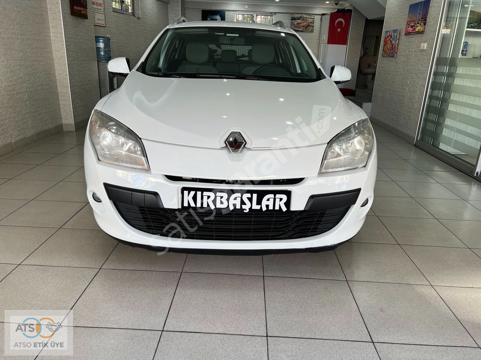 KIRBAŞLAR'DAN MEGAN 1.5 DCİ SPORT TOURER 2012 MODEL