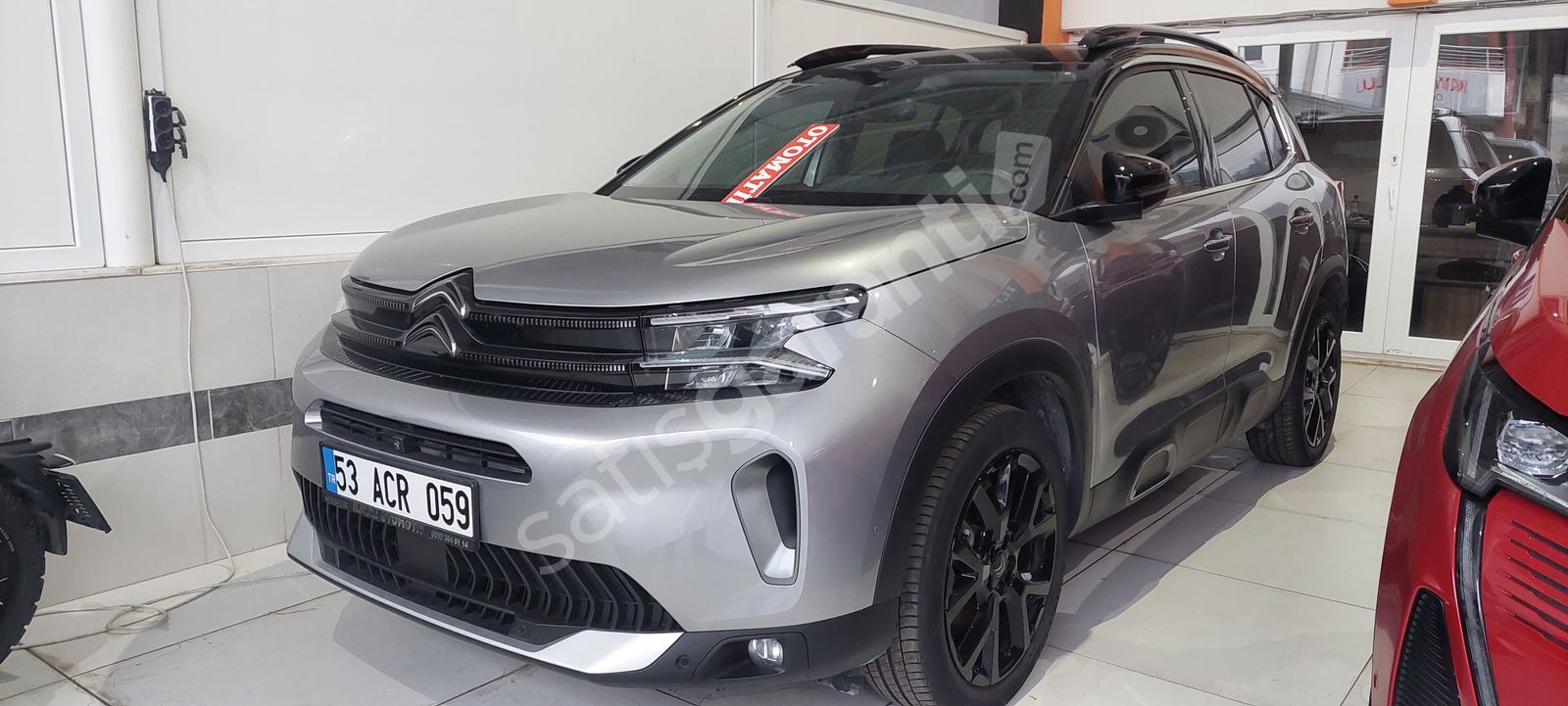 ÖZGE OTOMOTİV EDREMİTTEN HATASIZ BOYASIZ 2023 MDL 15340 KİLOMETREDE 