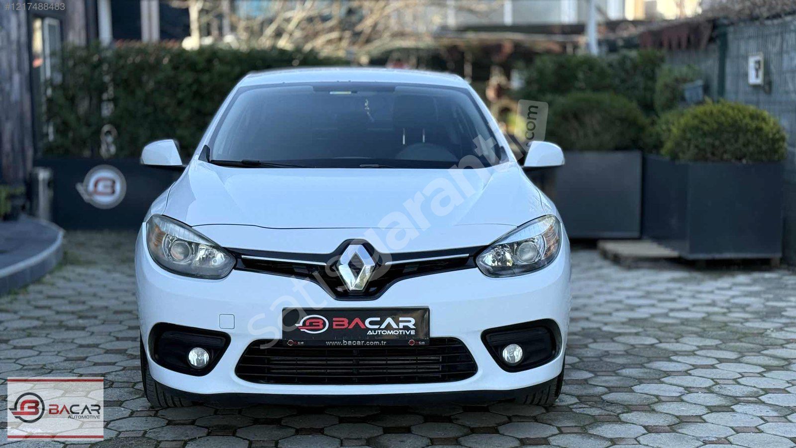 Bacar'dan Renault Fluence 1.5dCİ Hızlı Kredi&K.Kartına 12 Taksit