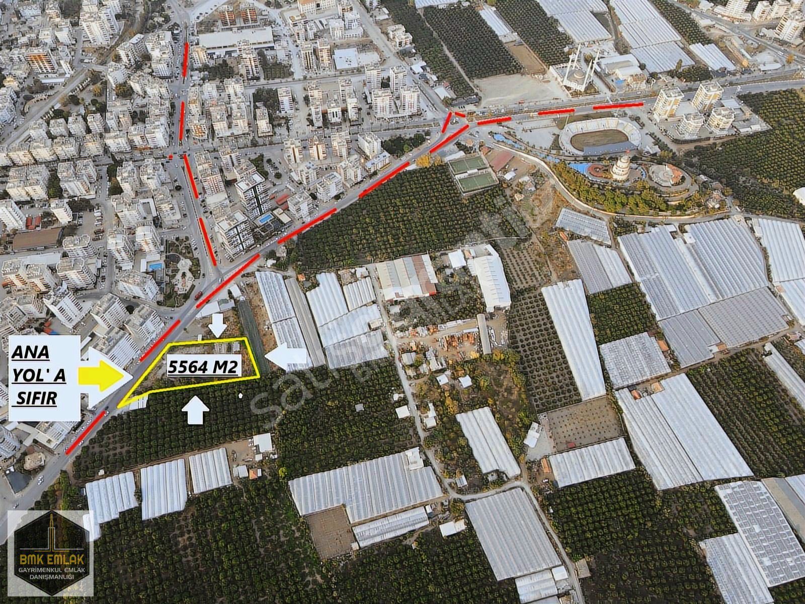 BMK DAN ANTALYA KUMLUCANIN MERKEZİNDE YOLA SIFIR KİRALIK ARAZİ
