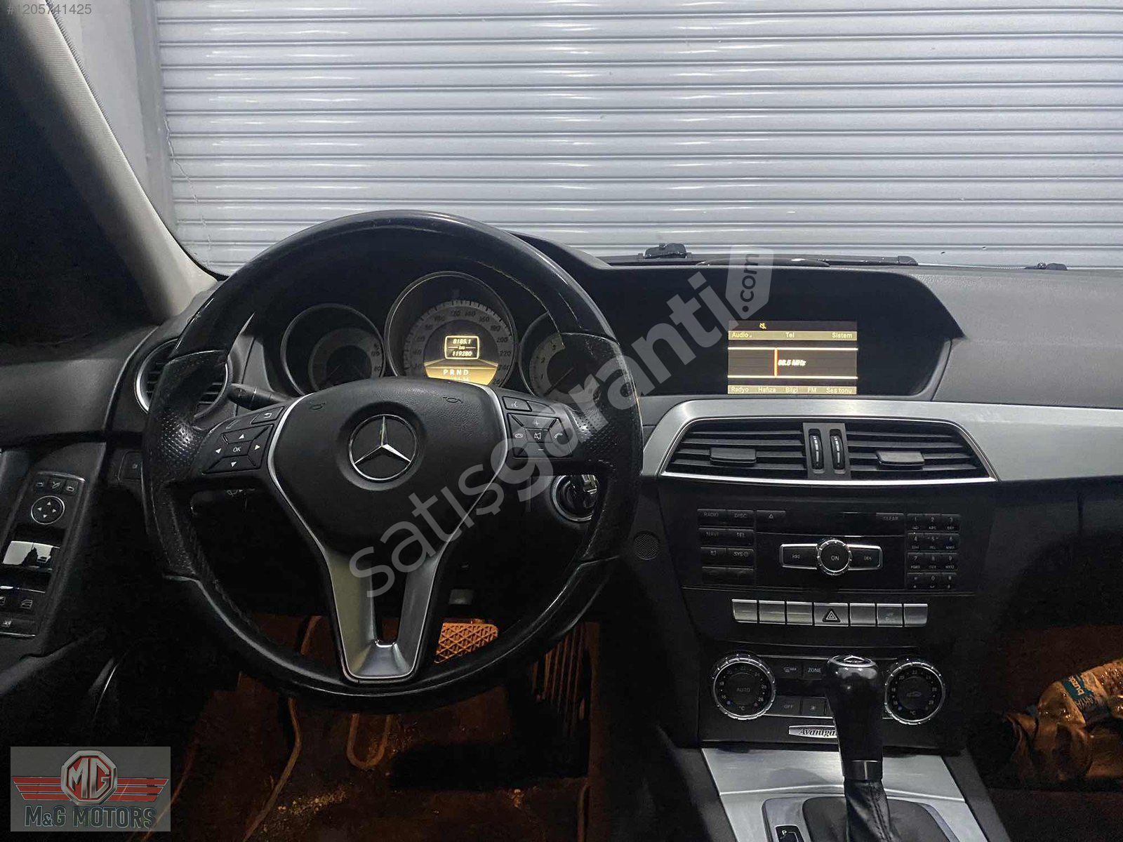 MG MOTORS'TAN MERCEDES-BENZ