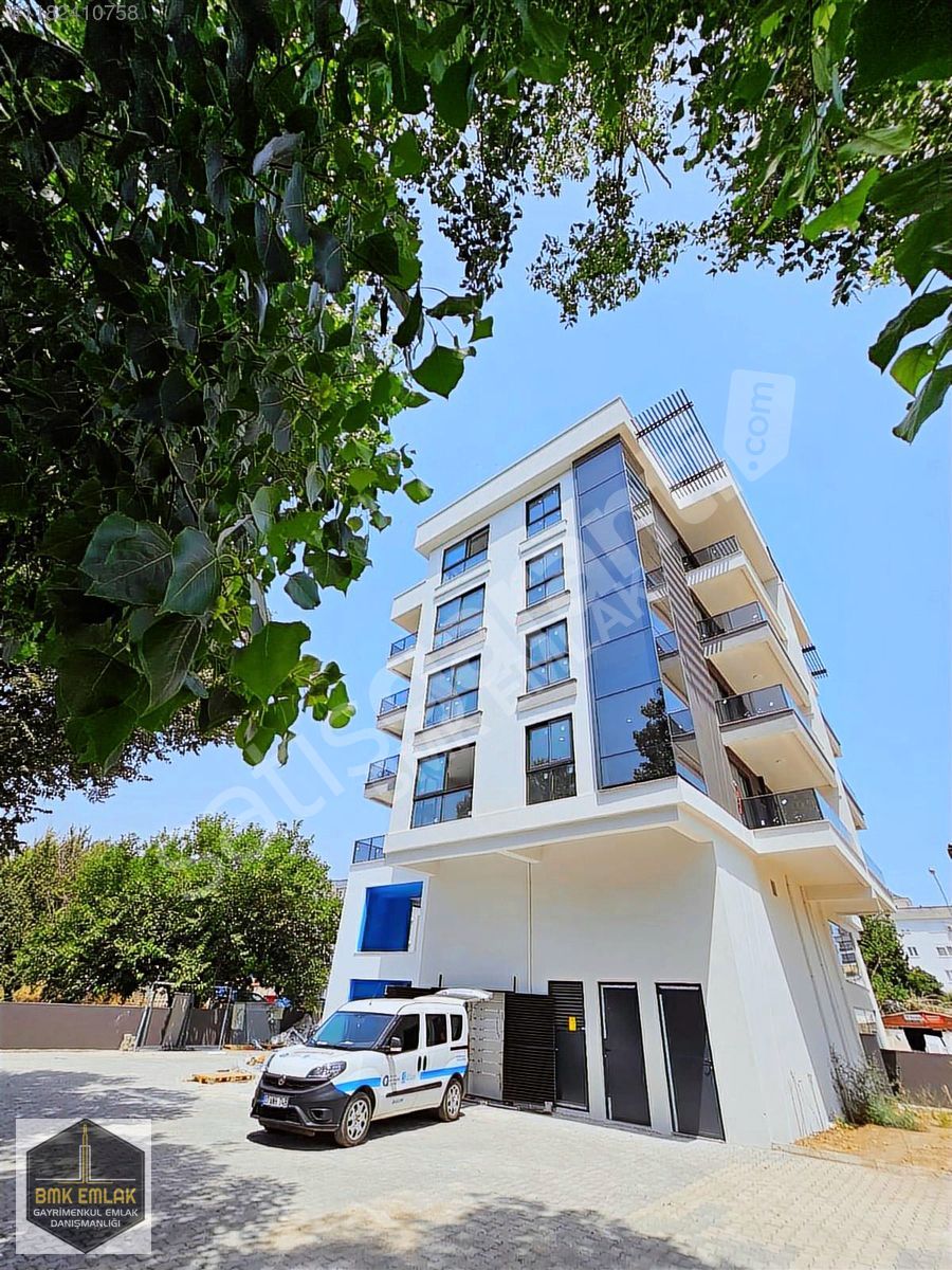 BMK EMLAKTAN ANTALYA KUMLUCA HAL YOLU ÜZERİ KİRALIK OFİS-BÜRO