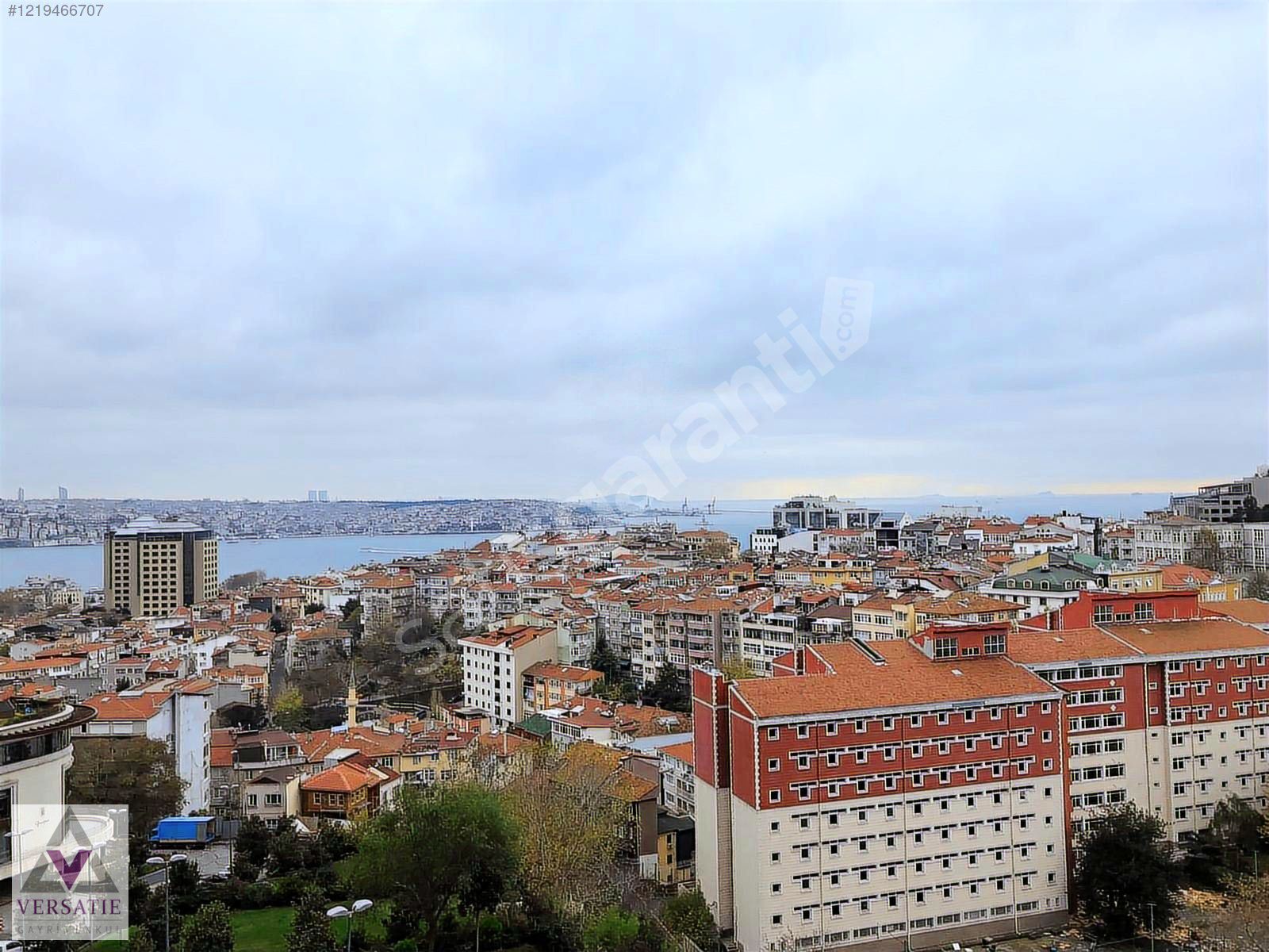 Maçka Armani Residence'da Kiralık Manzaralı Balkonlu 1+1 Daire