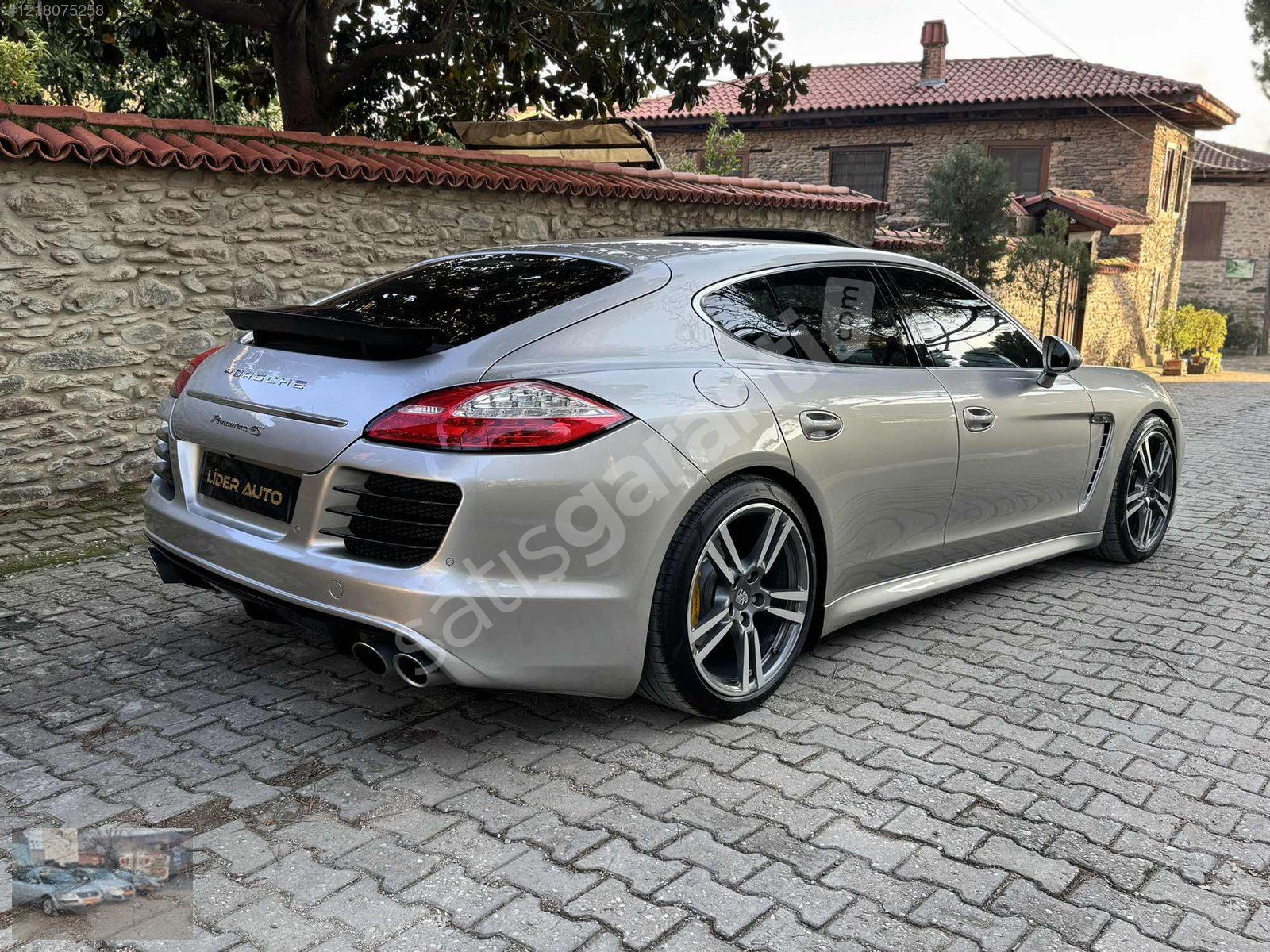 LİDER'DEN 2011 ÇIKIŞLI 79 BİN KM'DE 4S CARBON İÇ LED DOĞUŞ BAYİ