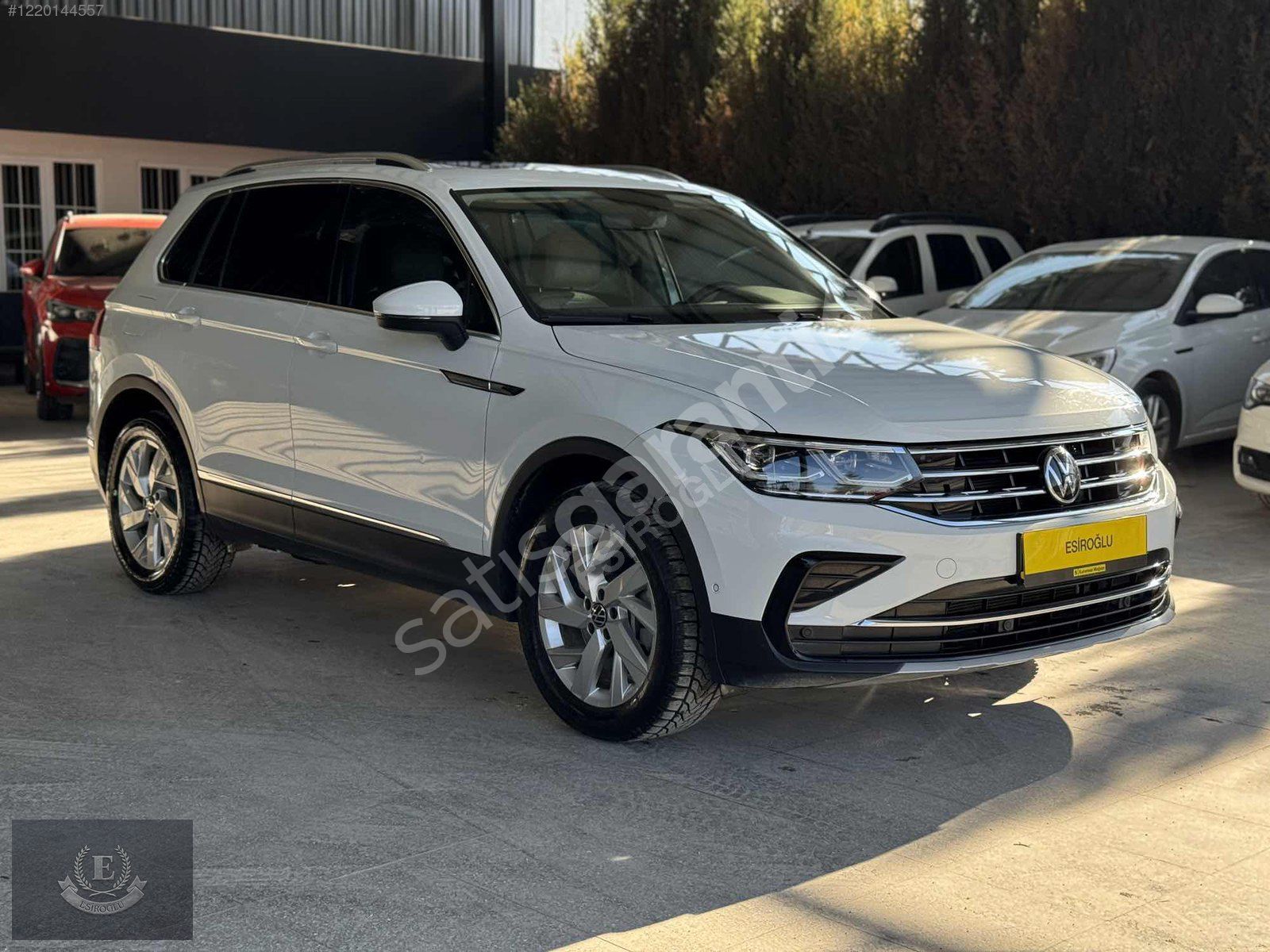 2023 TİGUAN 2.0 4X4 DSG HATASIZ BOYASIZ DEĞİŞENSİZ ELEGANCE