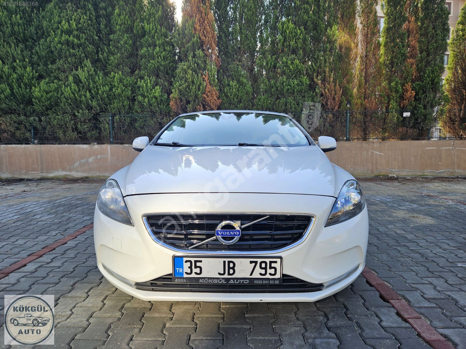 HATASIZ VOLVO V40 DİZEL OTOMATİK KREDİ KARTINA TAKSİT