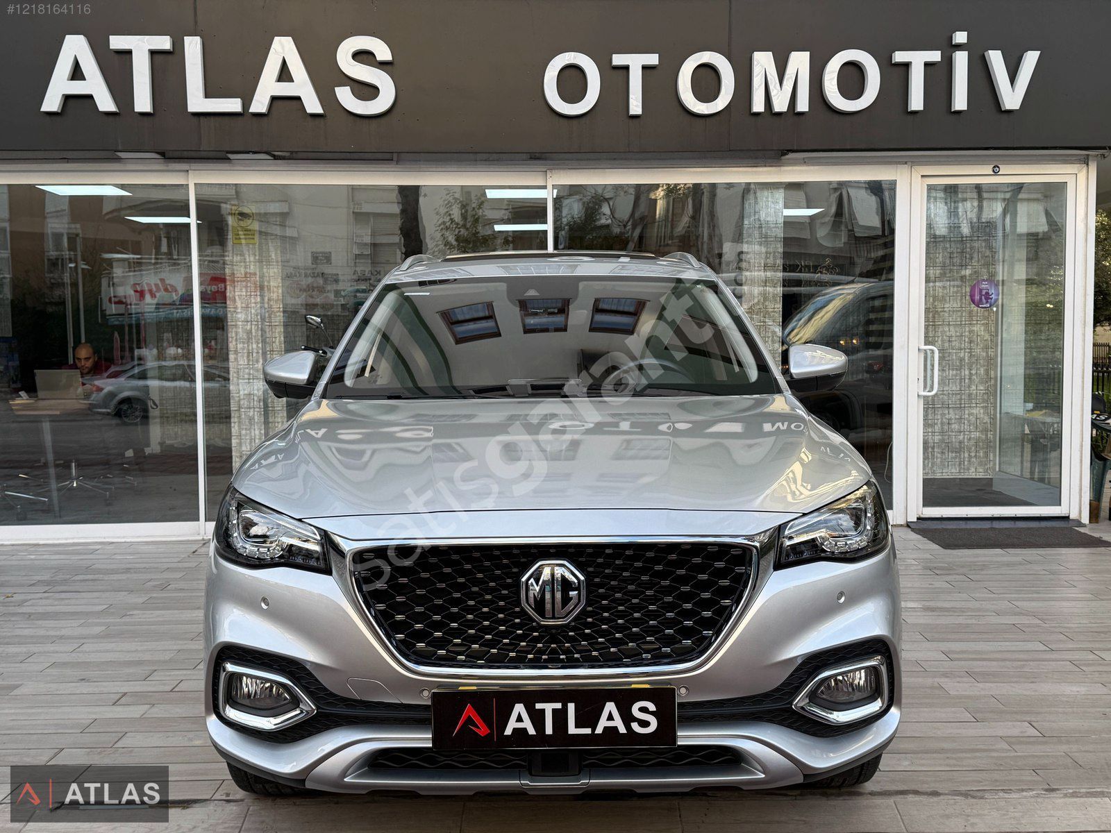 ATLAS'tan 2023 MG HS 1.5 T-GDI Luxury 18 Bin Km Gri/Siyah
