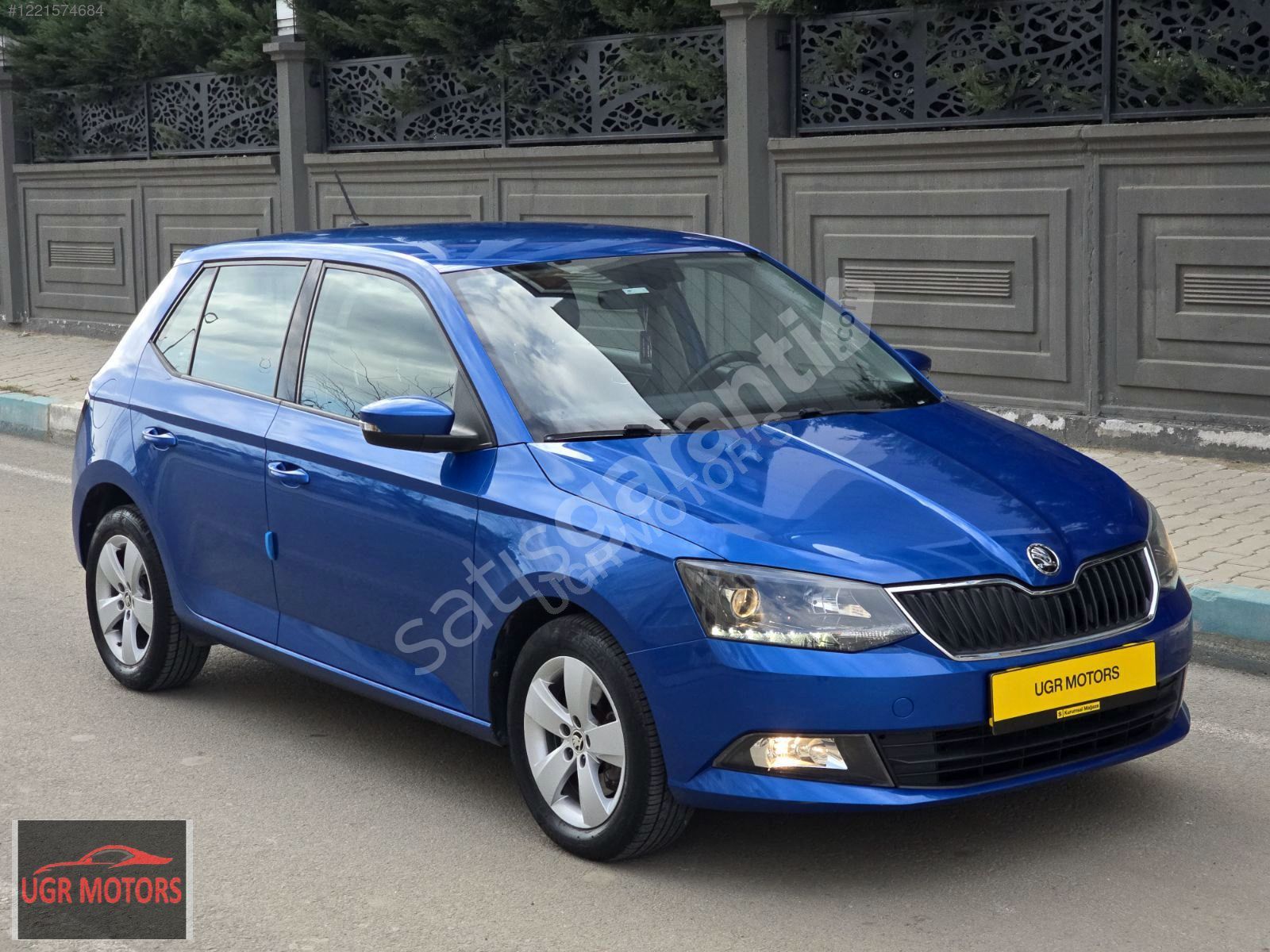 UGR MOTORS'DAN 2015 MODEL HATASIZ BOYASIZ SKODA FABİA 1.2TSİ DSG