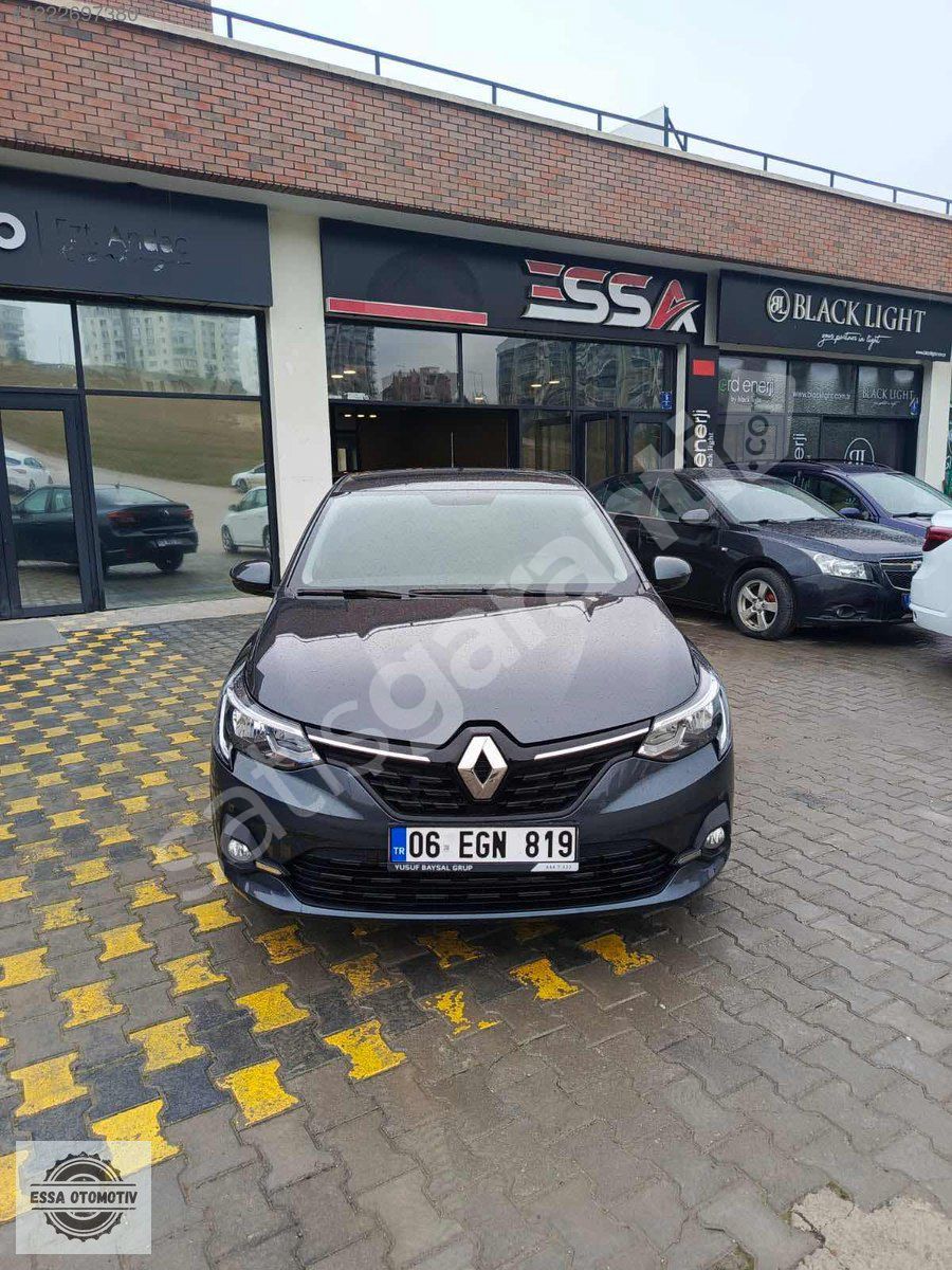 ACİL 2022 RENAULT TALİANT HATASIZ BOYASIZ KARTA TAKSİT OLUR