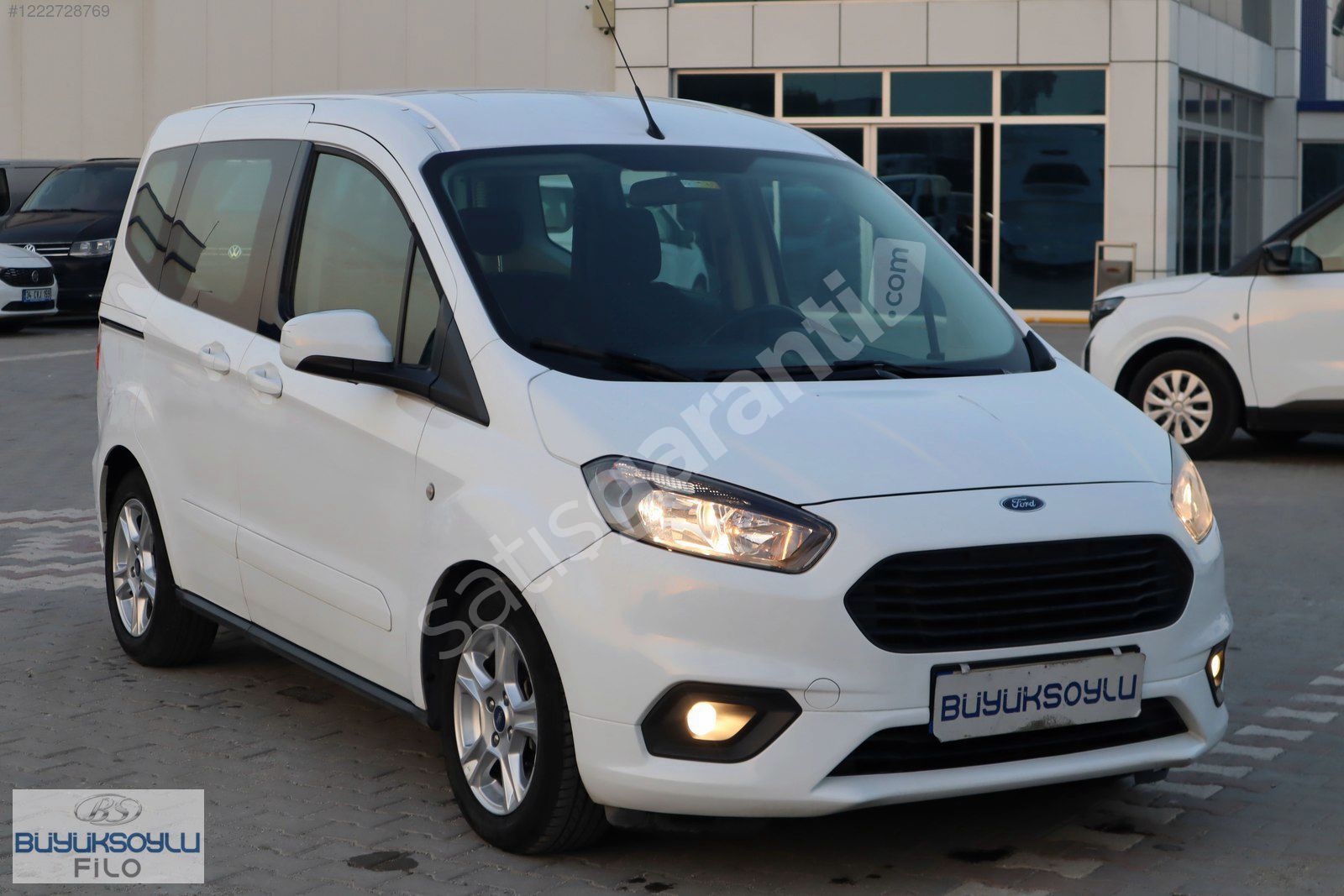 BÜYÜKSOYLU FİLO/2022 FORD TOURNEO COURİER 1.5 TDCİ DELUXE