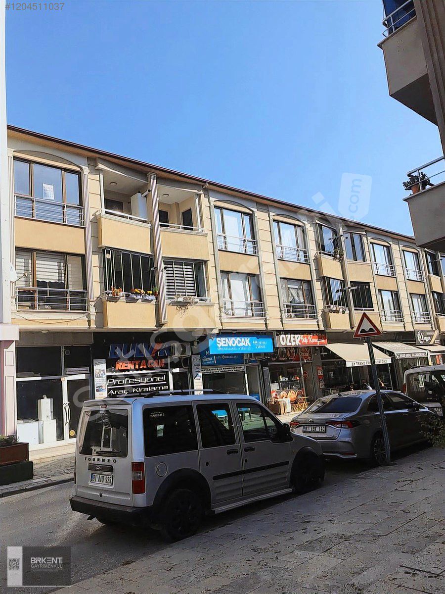 BİRKENT EMLAK'TAN ŞEREFİYE MAH. 3+1 140 M2 KİRALIK DAİRE