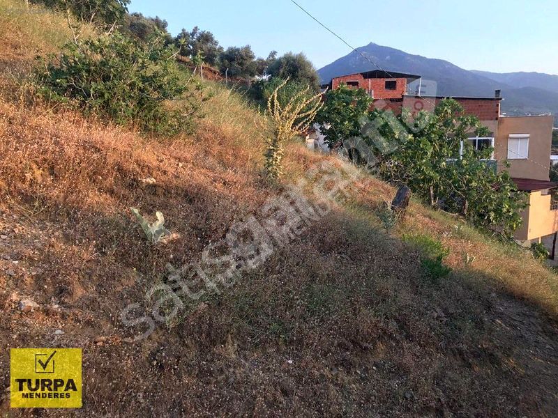ARMUTLU KÖY İÇİNDE MANZARALI SATILIK 760 M2 ARAZİ