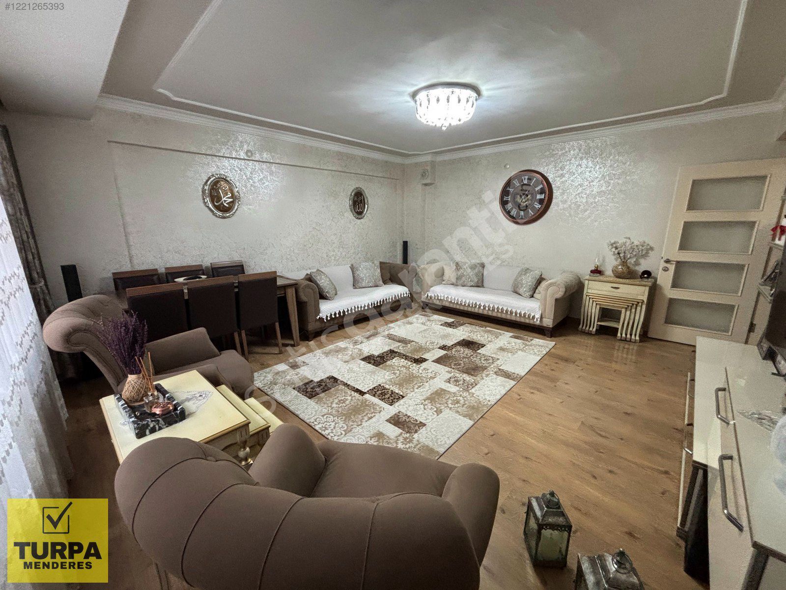 ZİNCİRLİKUYU ANA CADDEYE YAKIN SATILIK 120 M2 3 +1 DAİRE