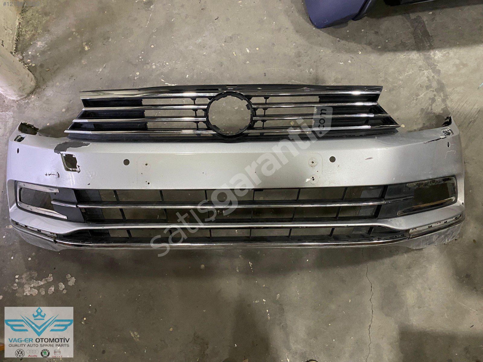 VW PASSAT B8 2018 MODEL ÖN TAMPON ORTA IZGARA PANJUR 3G0807217F