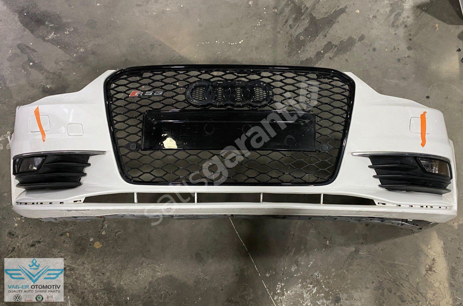 AUDİ A3 2014 MODEL ÖN TAMPON PANJUR SİS KAPAĞI SİS 8V0807065