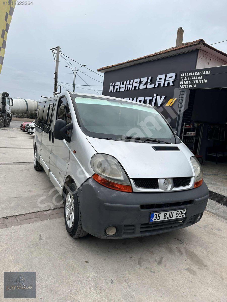 2005 MODEL 1.9 DİZEL 9+1 MİNİBÜS TRAFİC