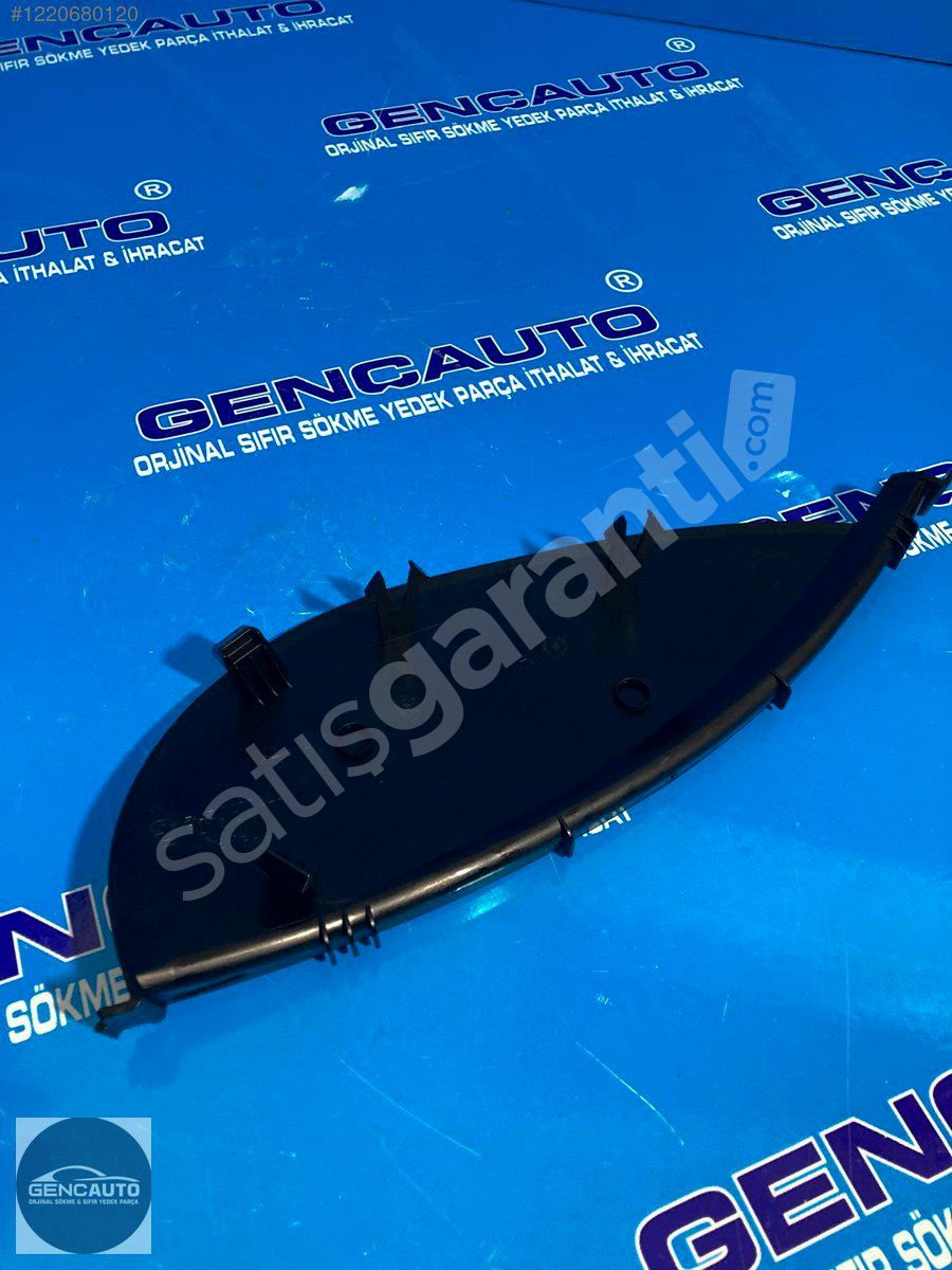 BMW E90 TORPİDO KENAR KAPAĞI SÖKME ORJ 51457077820 SAĞ