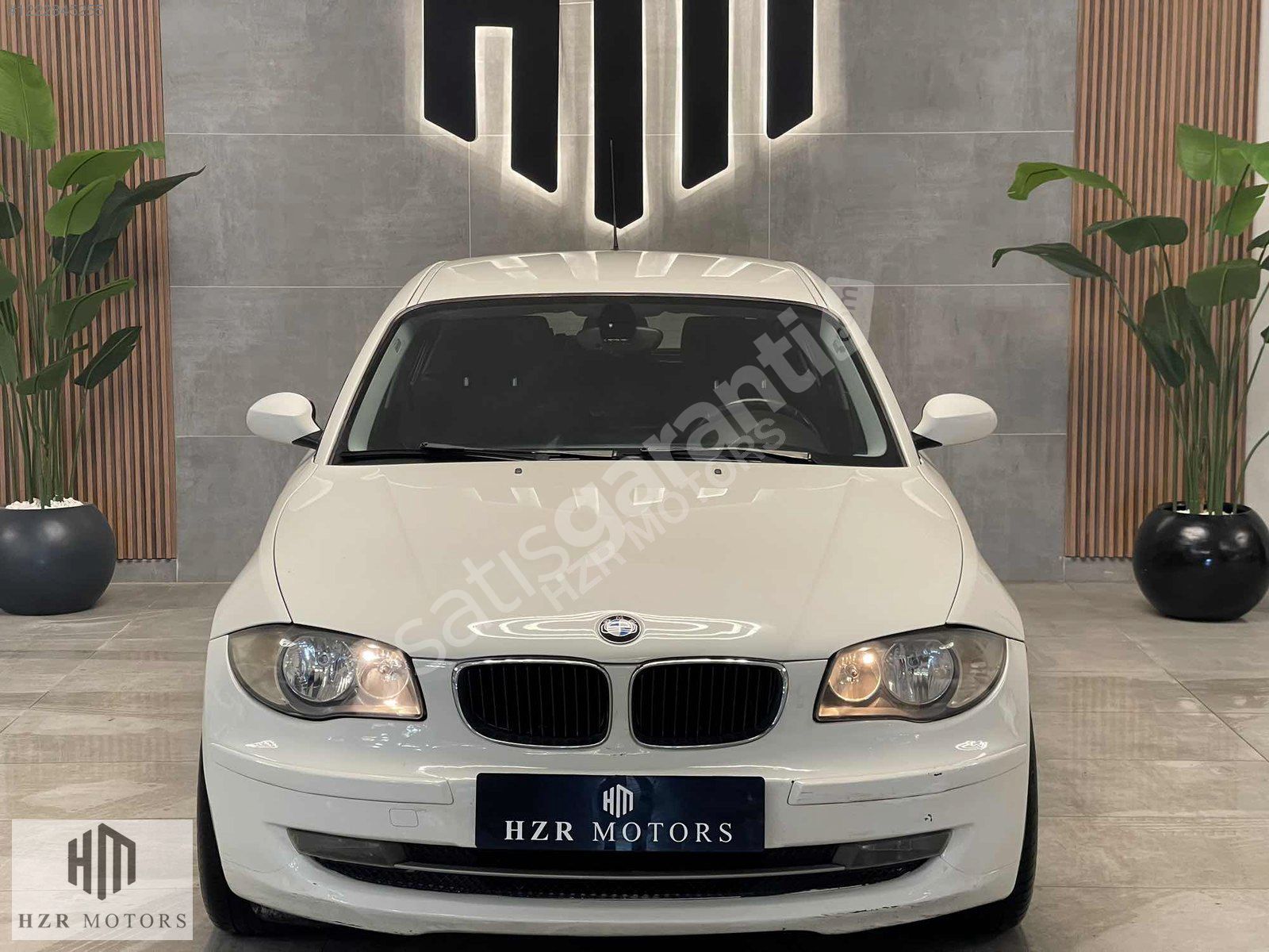 HZR MOTORS 2010 BMW 1.16i STANDART OTOMATİK