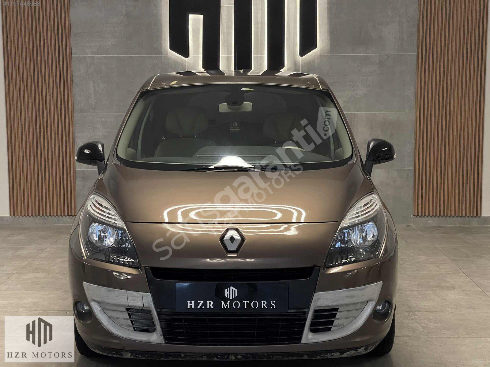 HZR MOTORS 2011 RENAULT SCENIC HAYALET EKRAN
