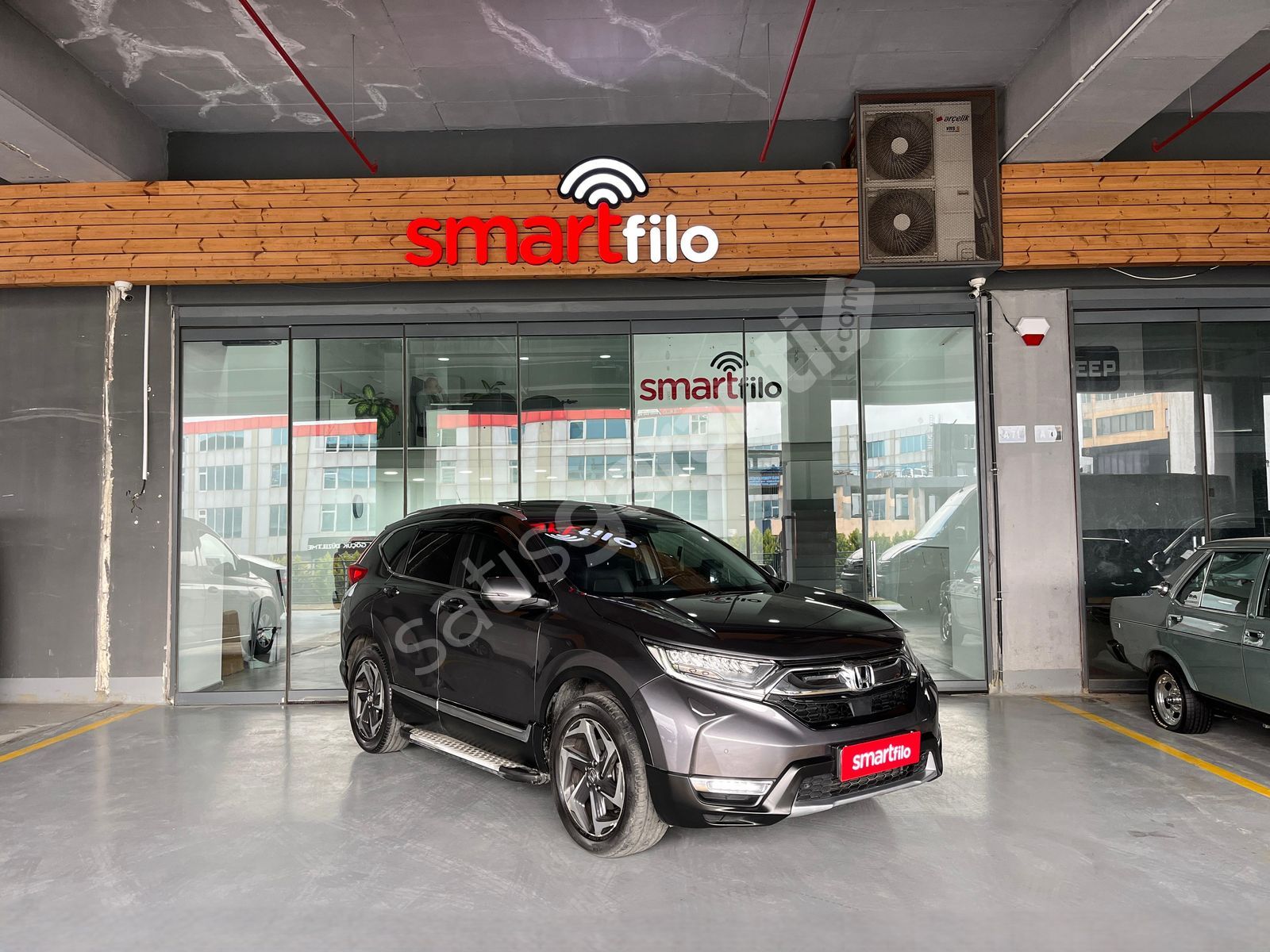 SMARTFİLO'DAN Honda CR-V 1.5 VTEC Executive Plus
