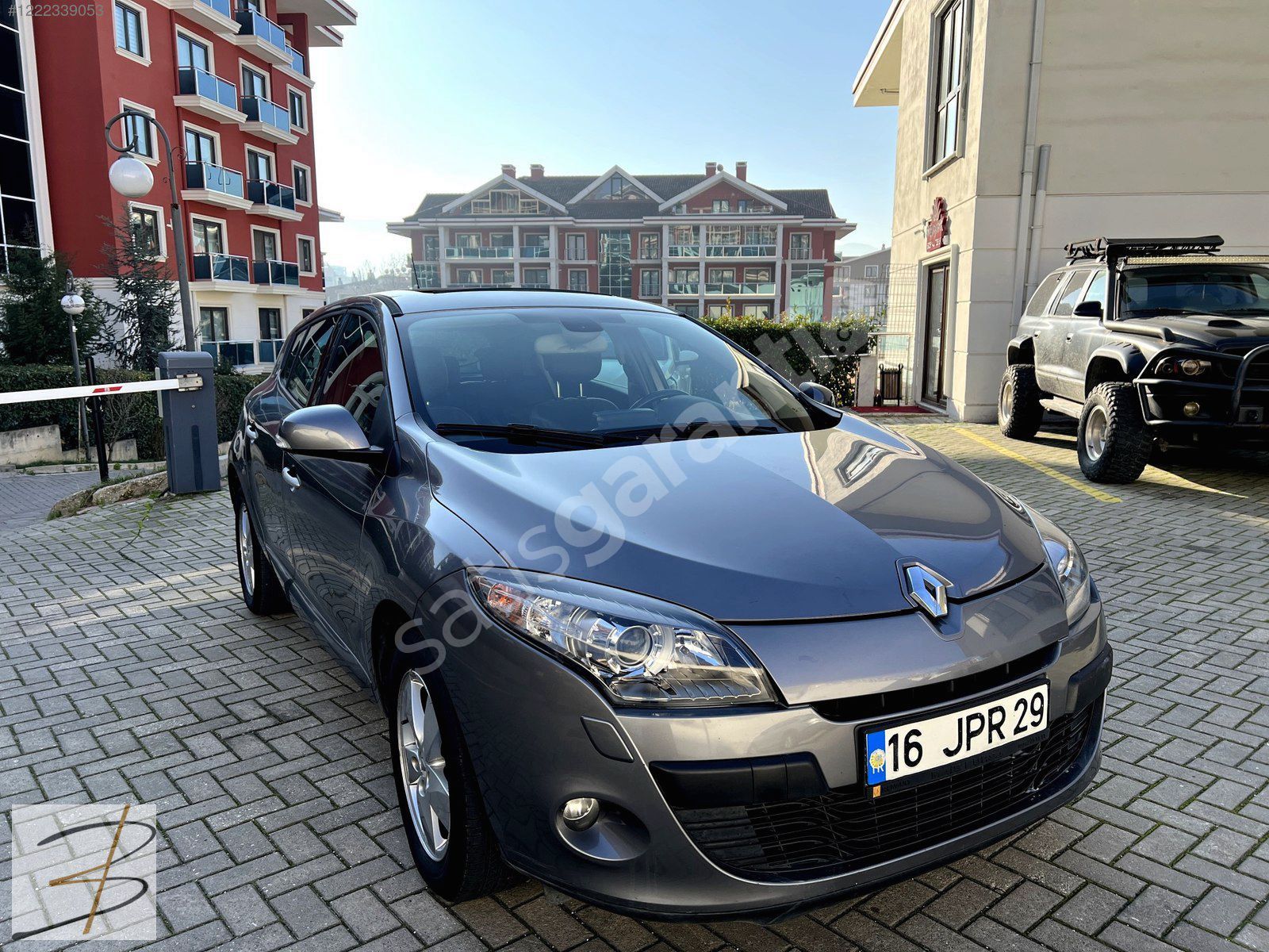 Otomatik Vites ÖZEL Donanm Renault Megane Sunroof, Tomtom Xenon