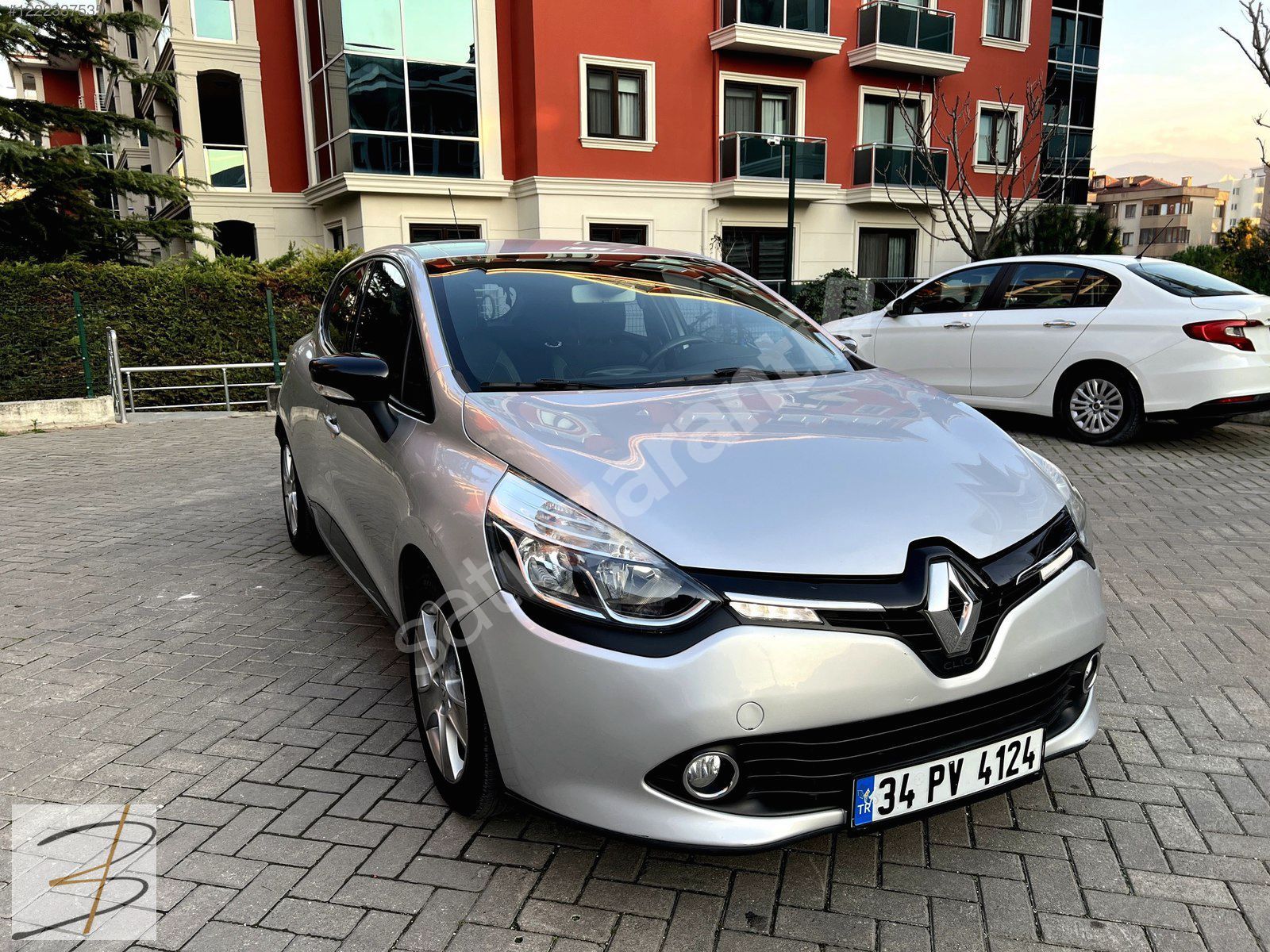 2016 Model Benzinli Renault Clio 1.2 Icon Full Donanım Gümüş Gri