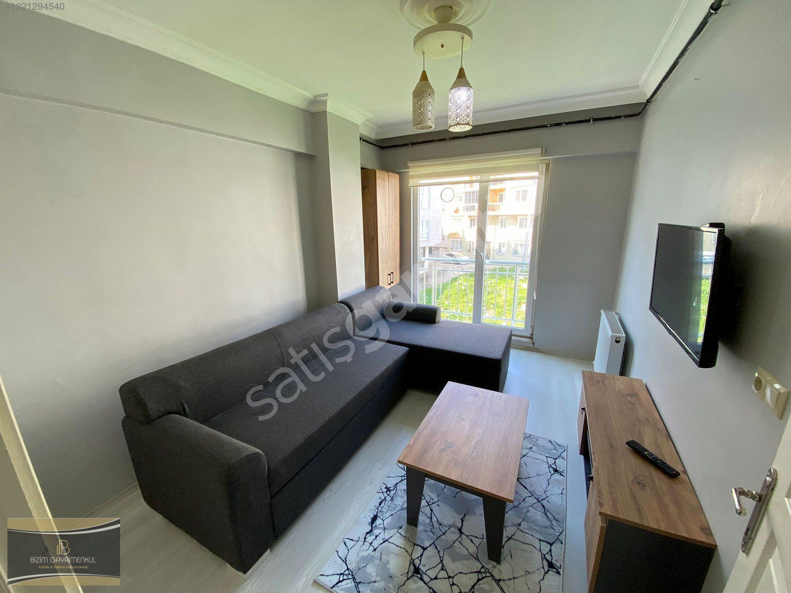**GÖRÜKLE MERKEZ'DE 1+1 AYRI MUTFAK ARA KAT SATILIK DAİRE**