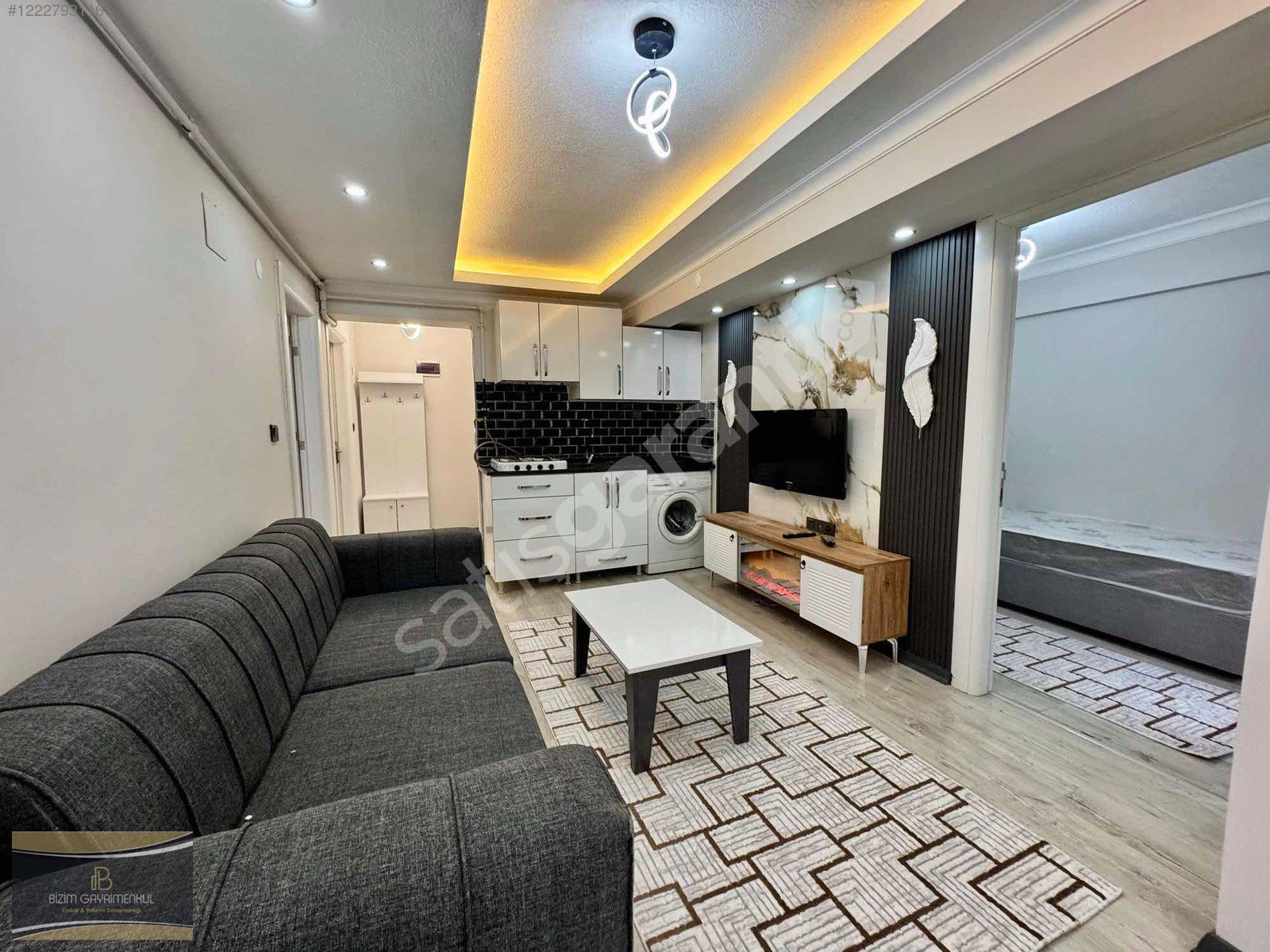 **BİZİM'DEN GÖRÜKLE'DE 65m2 ARA KAT BOŞ LÜKS TASARIMLI DAİRE**