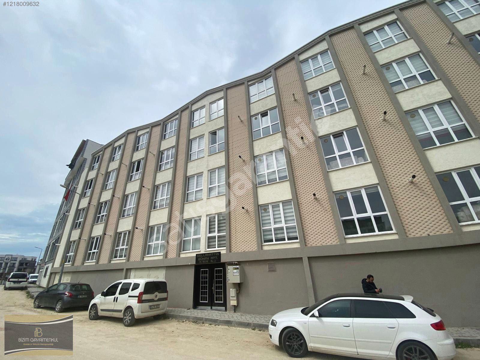 ** BİZİM'DEN GÖRÜKLE'DE 3+1 EŞYALI SATILIK DUBLEX DAİRE **