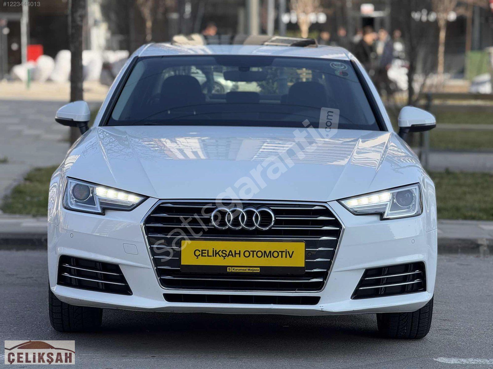 AUDİ A4 DESİGN SANROUFLU DERİ KOLTUK ISITMA FULL