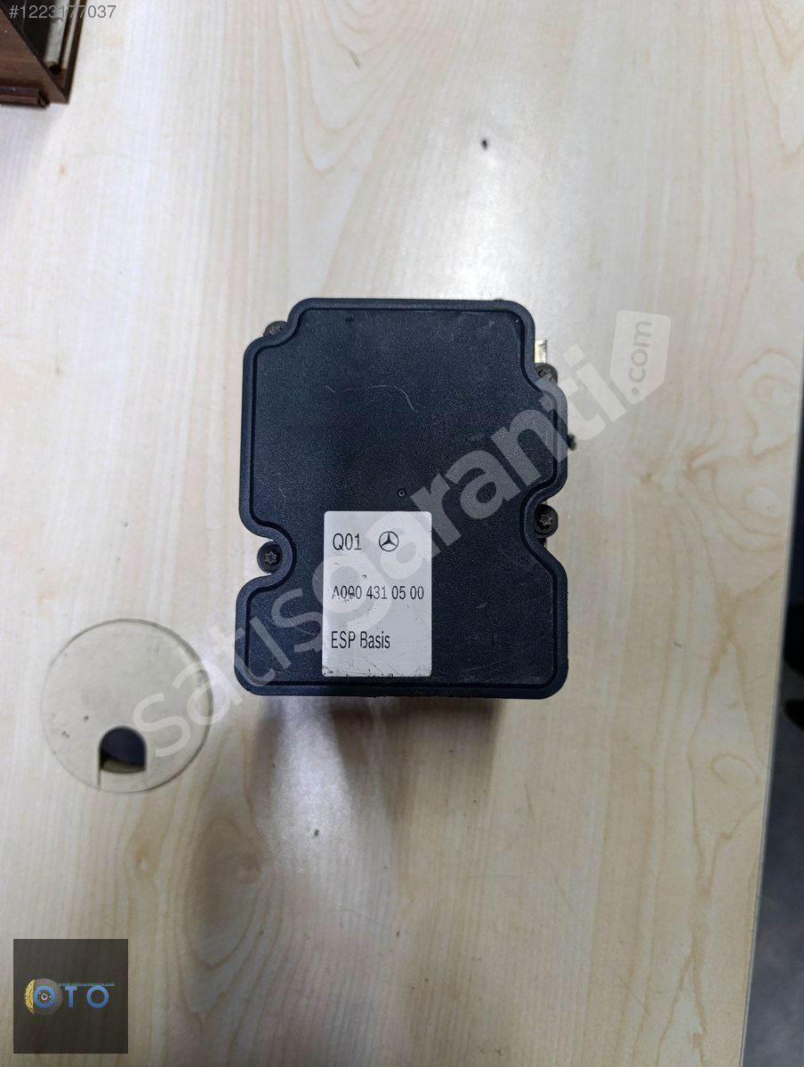 MERCEDES BENZ CLA ABS BEYNİ A0004310500