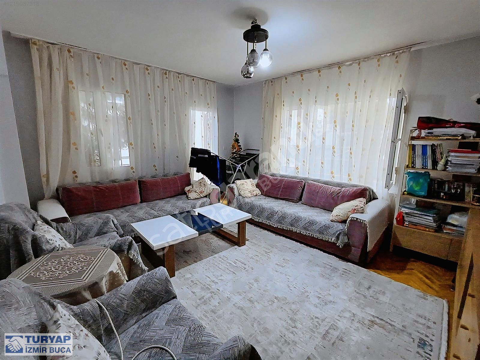 TURYAP BUCA'DAN YİĞİTLER MAHALLESİNDE D. GAZLI DAİRE