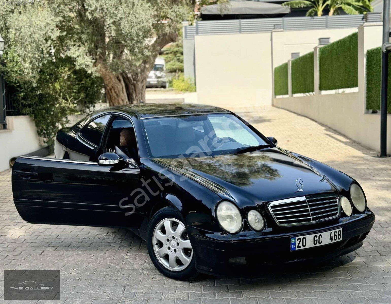 THE GALLERY 2001 MERCEDES CLK200 KOMP. AVANG.(K.KARTI 12 TAKSİT)
